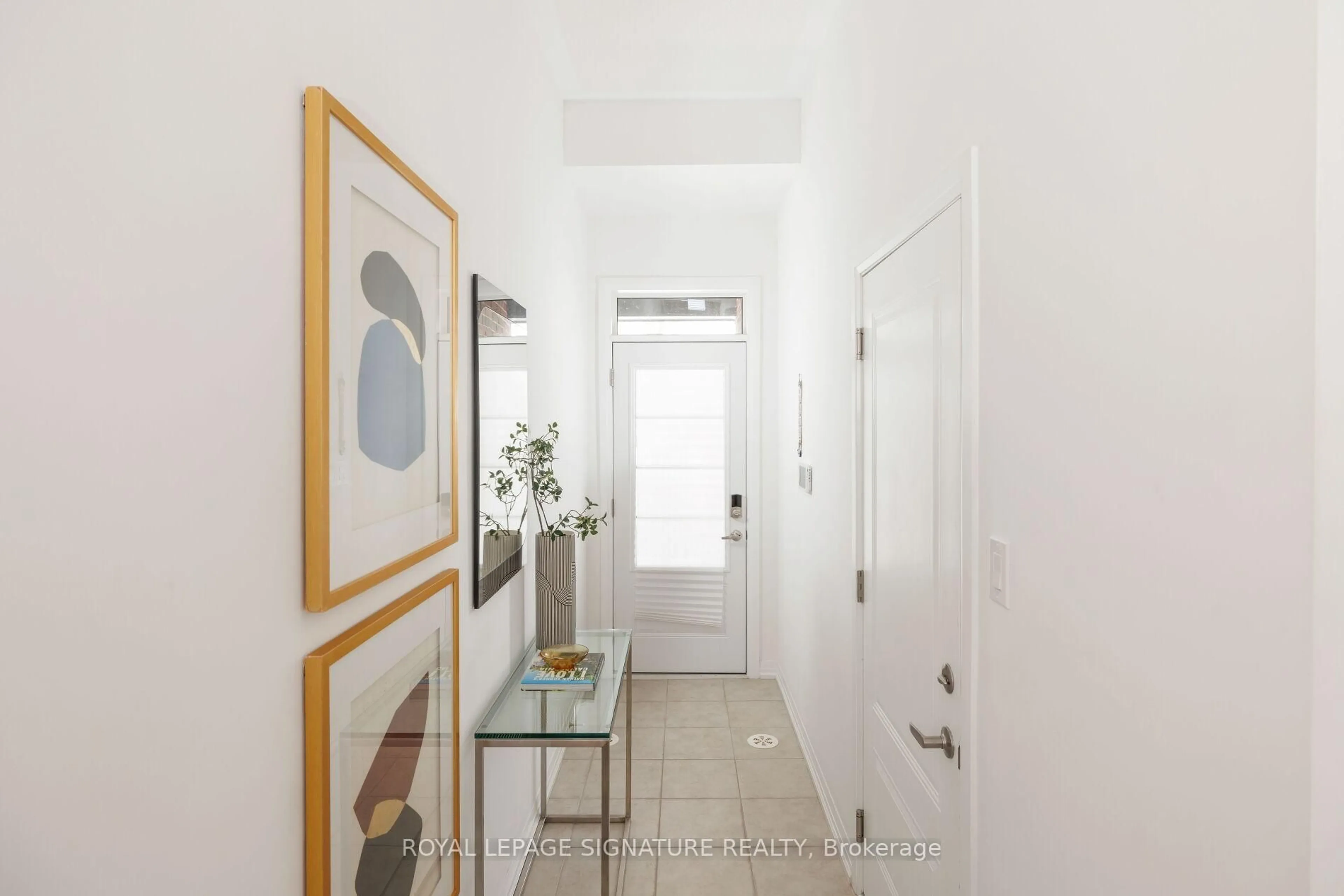 Indoor entryway for 47 Saigen Lane, Markham Ontario L6B 1R2