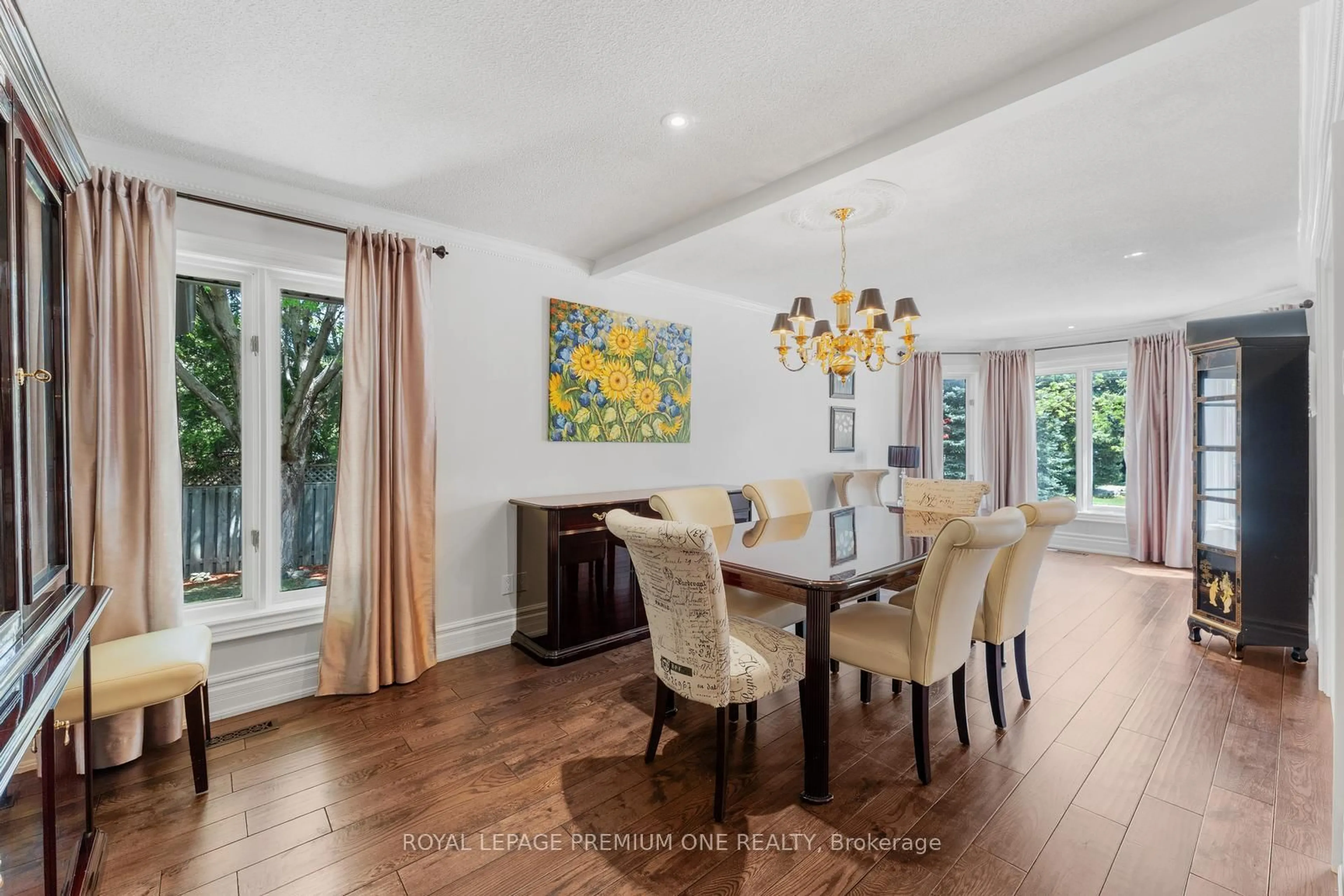 Dining room, unknown for 2 Angel View Crt, Vaughan Ontario L6A 1G5
