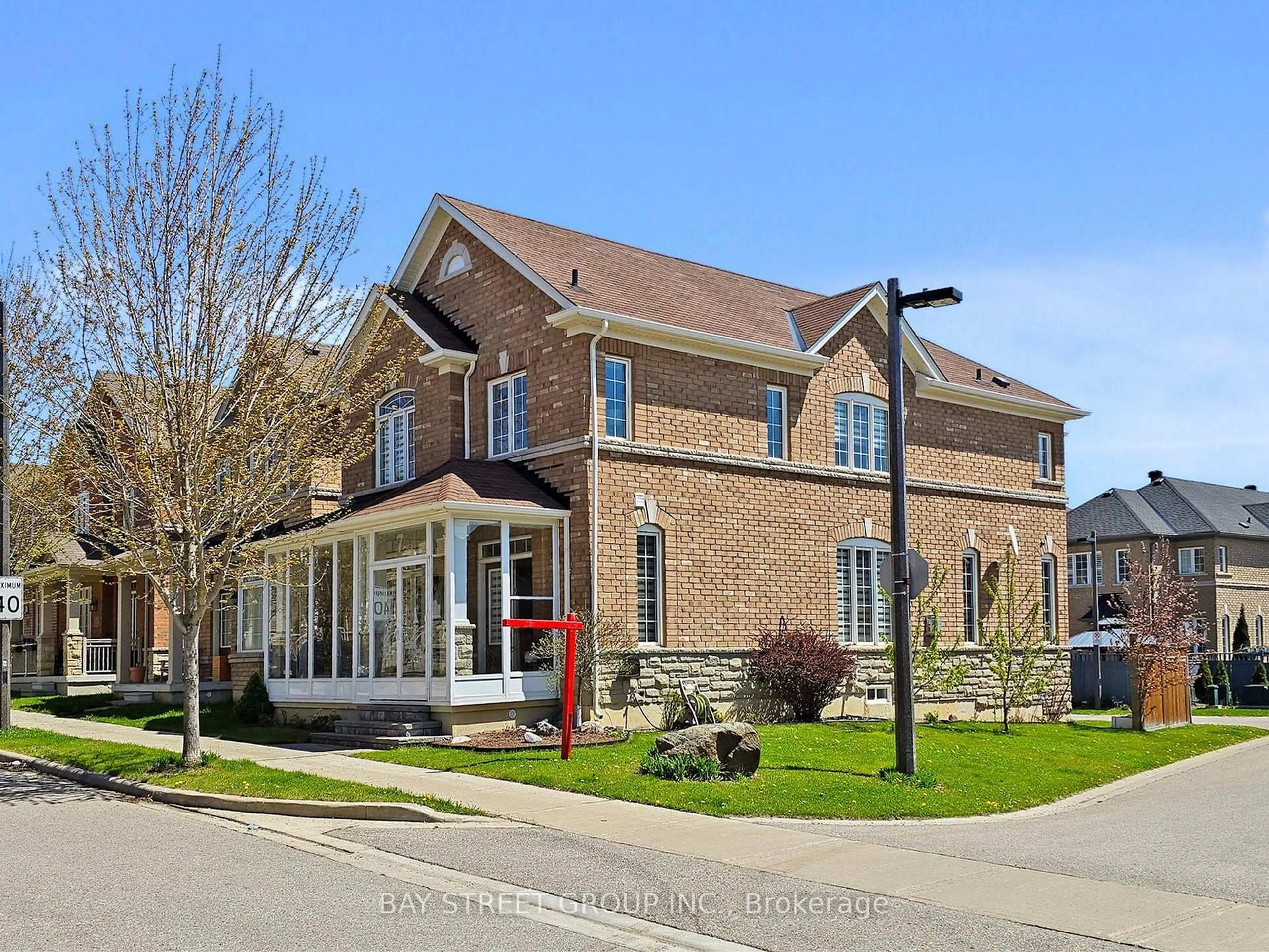 Home with brick exterior material, street for 7 Windyton Ave, Markham Ontario L6B 0X3