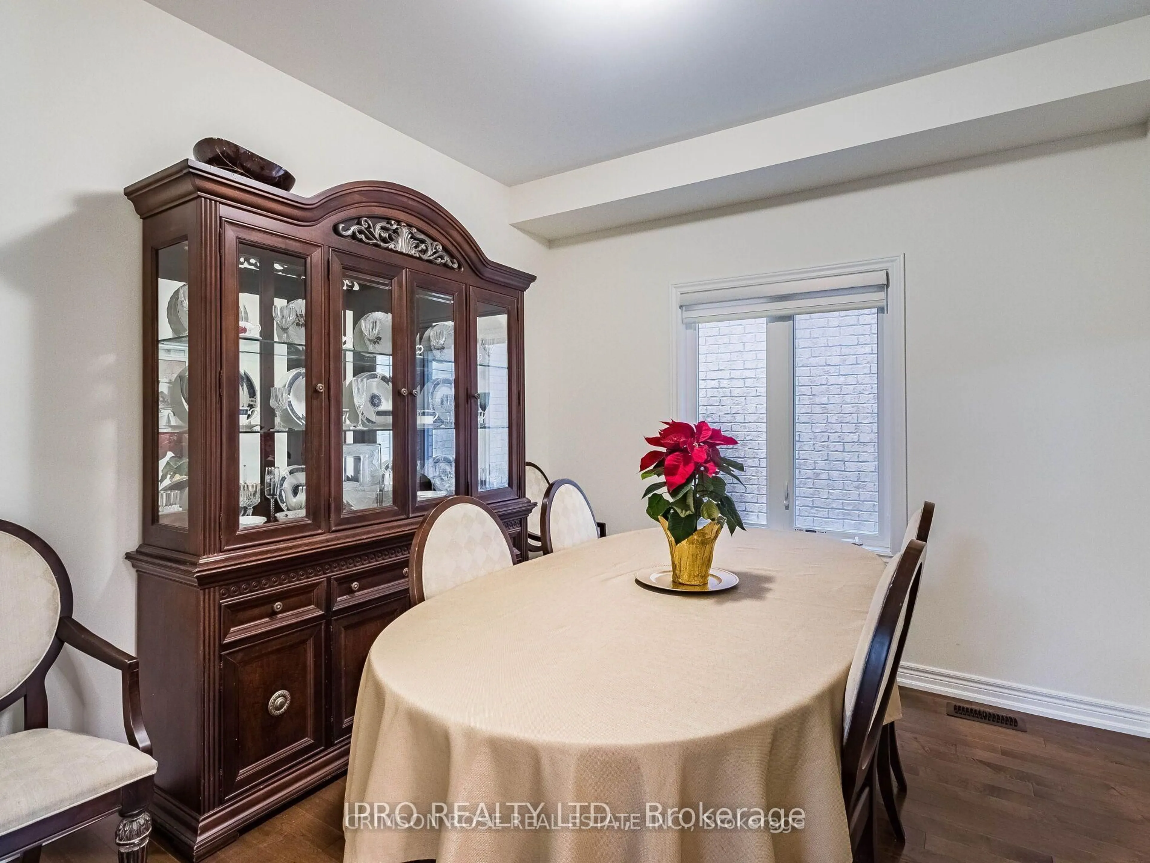 Dining room, unknown for 32 Pietrowski Dr, Georgina Ontario L4P 0J7