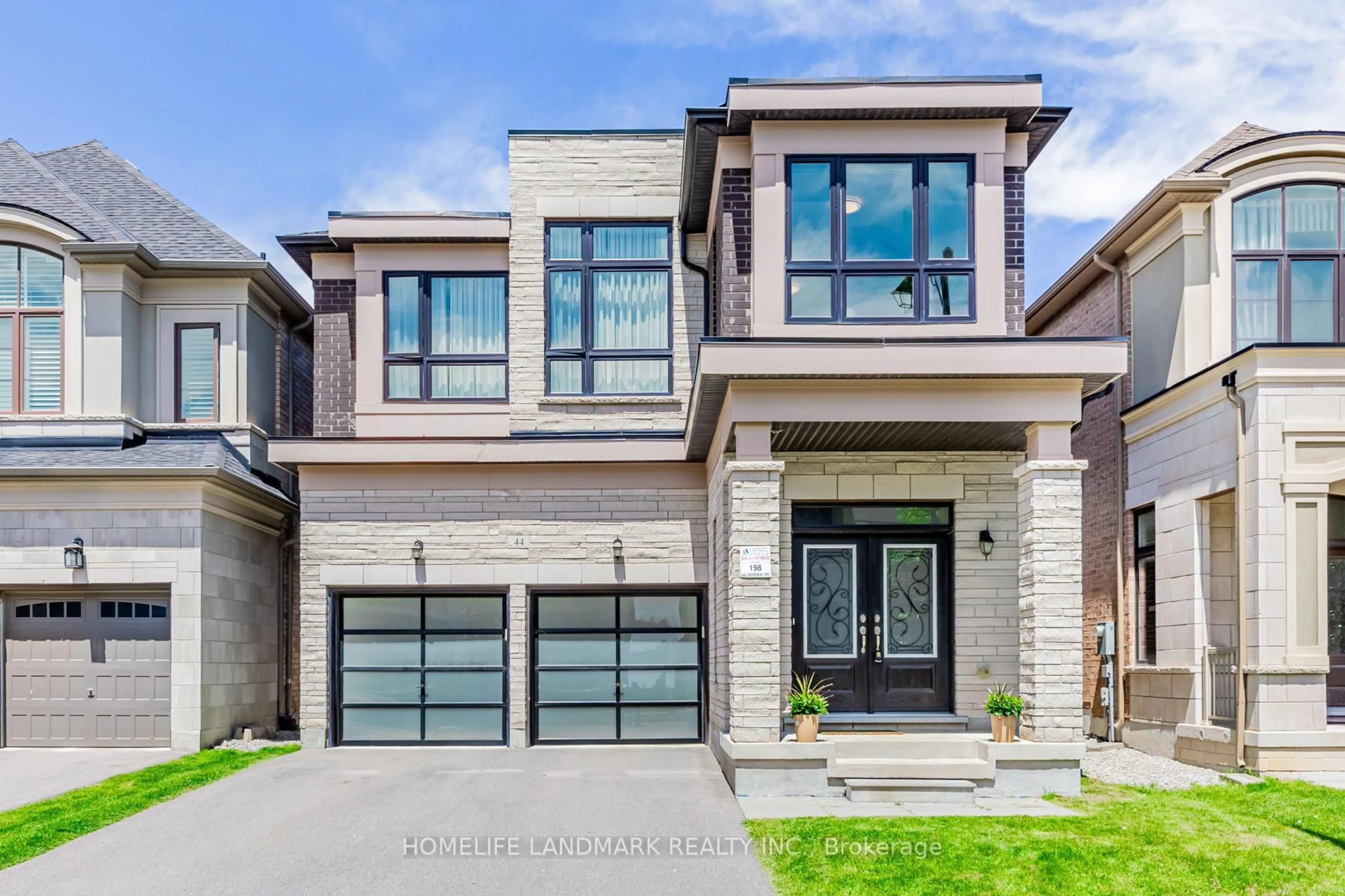 Home with brick exterior material, street for 44 Gerden Dr, Richmond Hill Ontario L4S 0H1