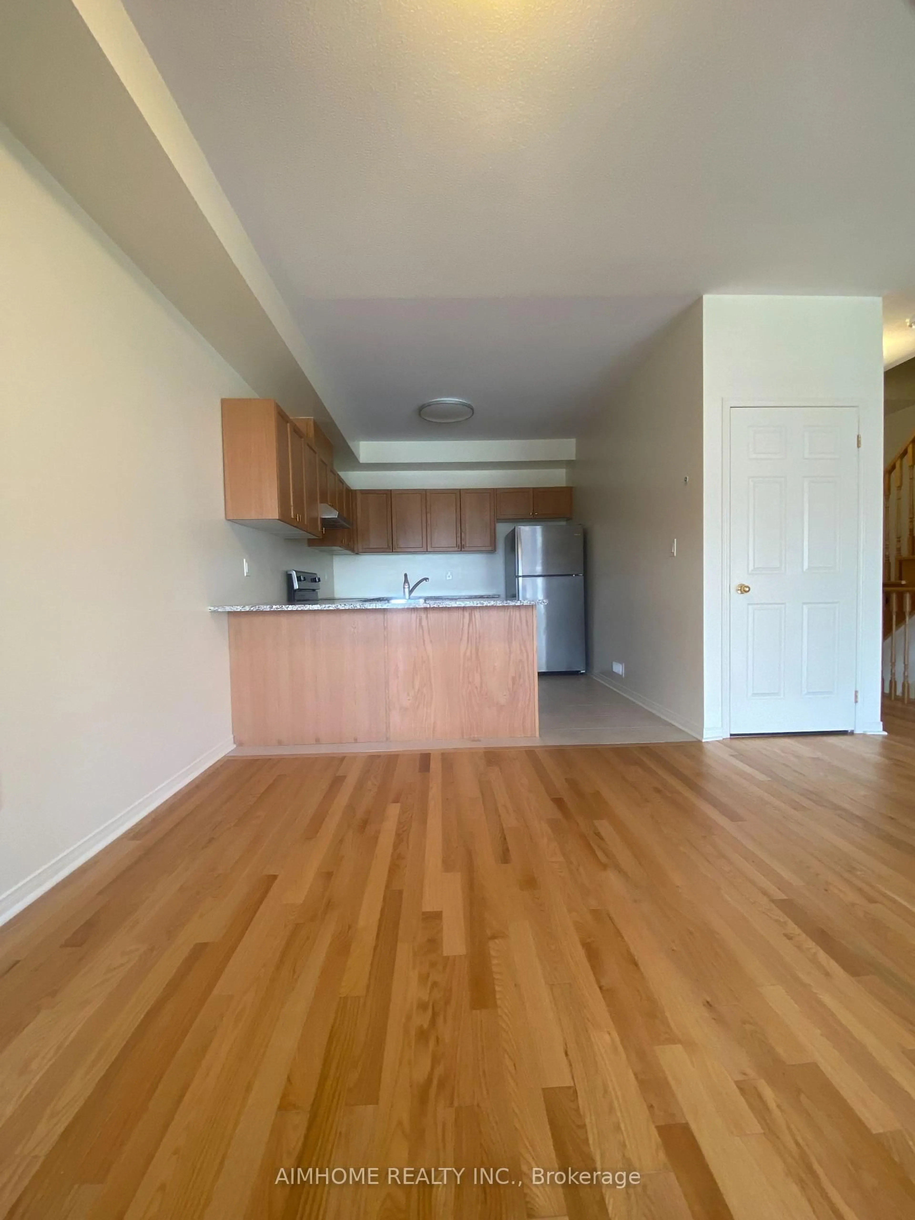 A pic of a room for 16 Slaney St, Richmond Hill Ontario L4S 0K8
