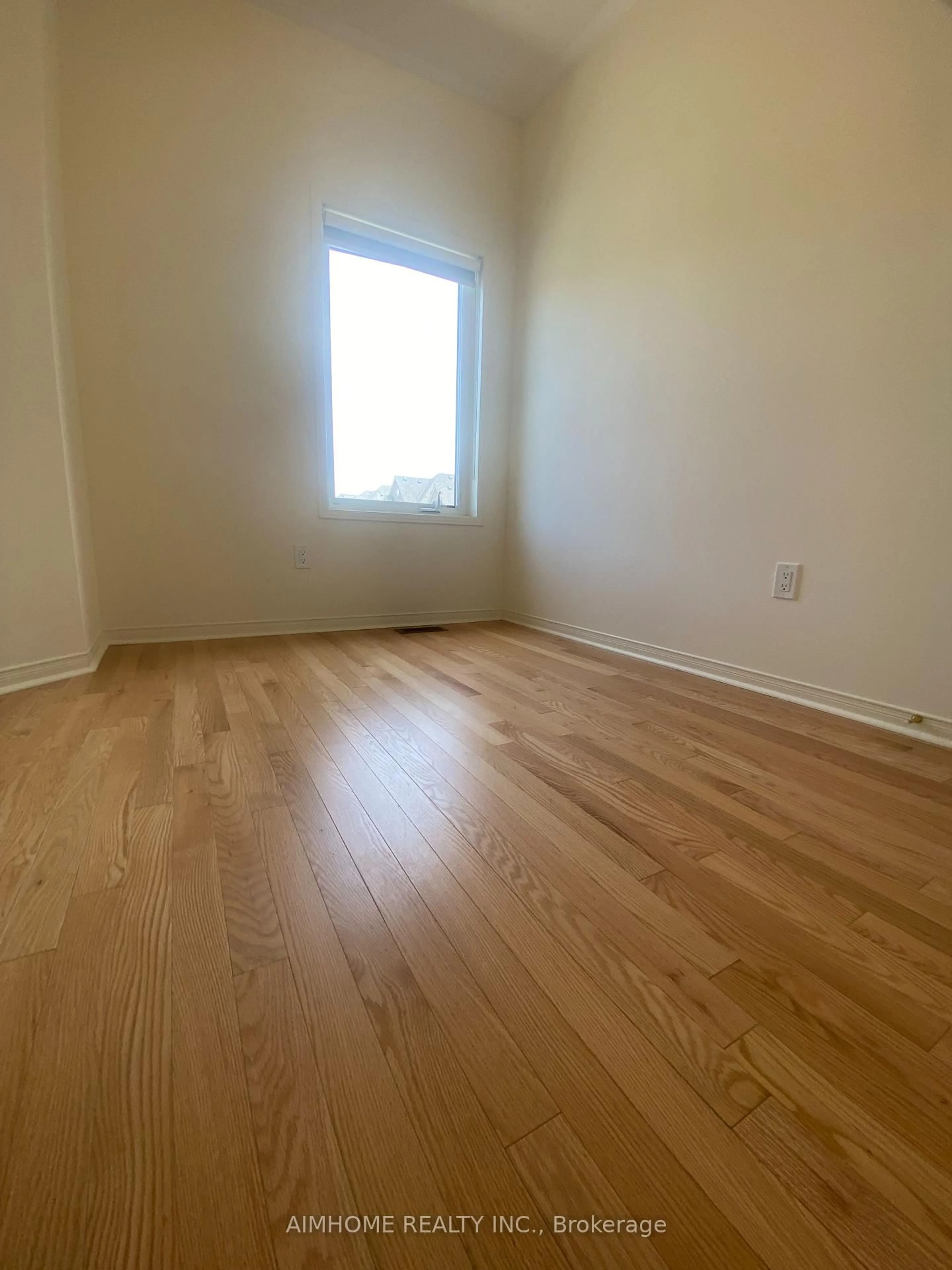 A pic of a room for 16 Slaney St, Richmond Hill Ontario L4S 0K8