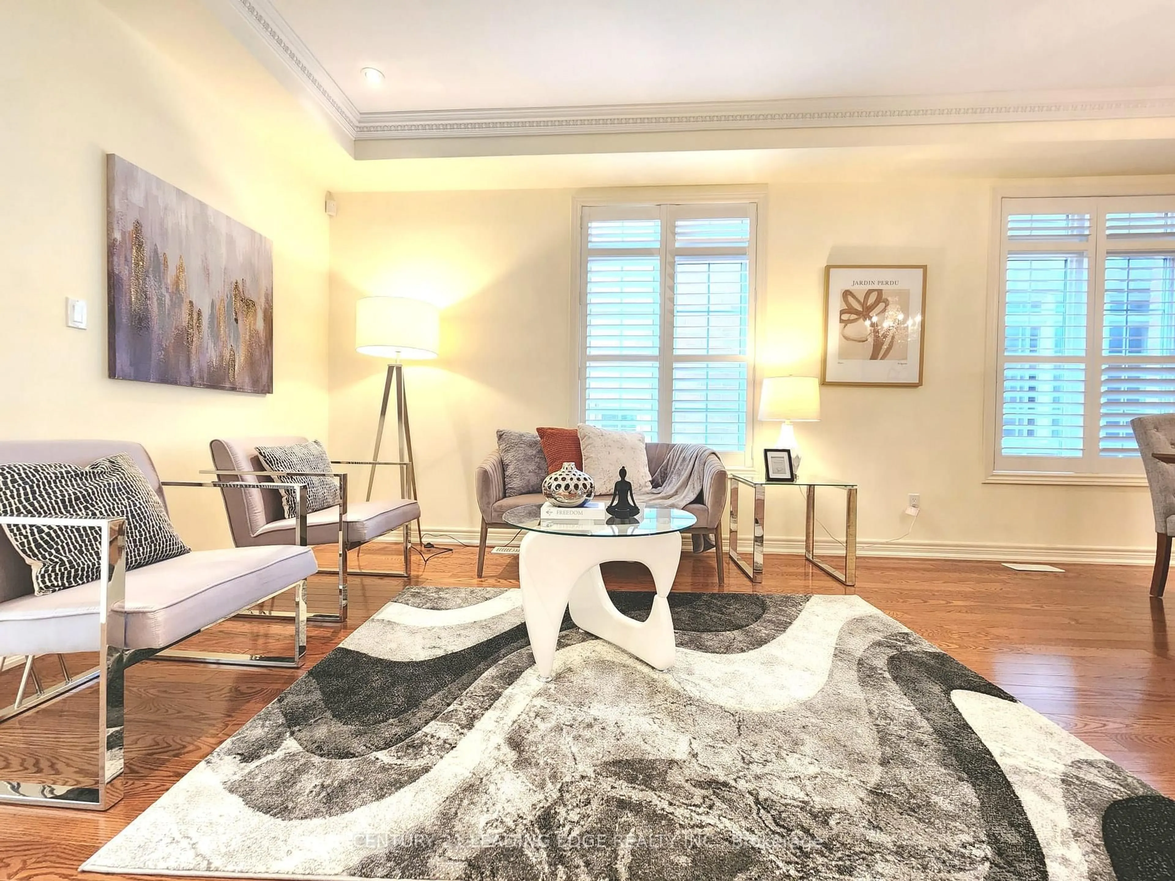 Living room with furniture, unknown for 6 Castleglen Blvd, Markham Ontario L6C 0A8