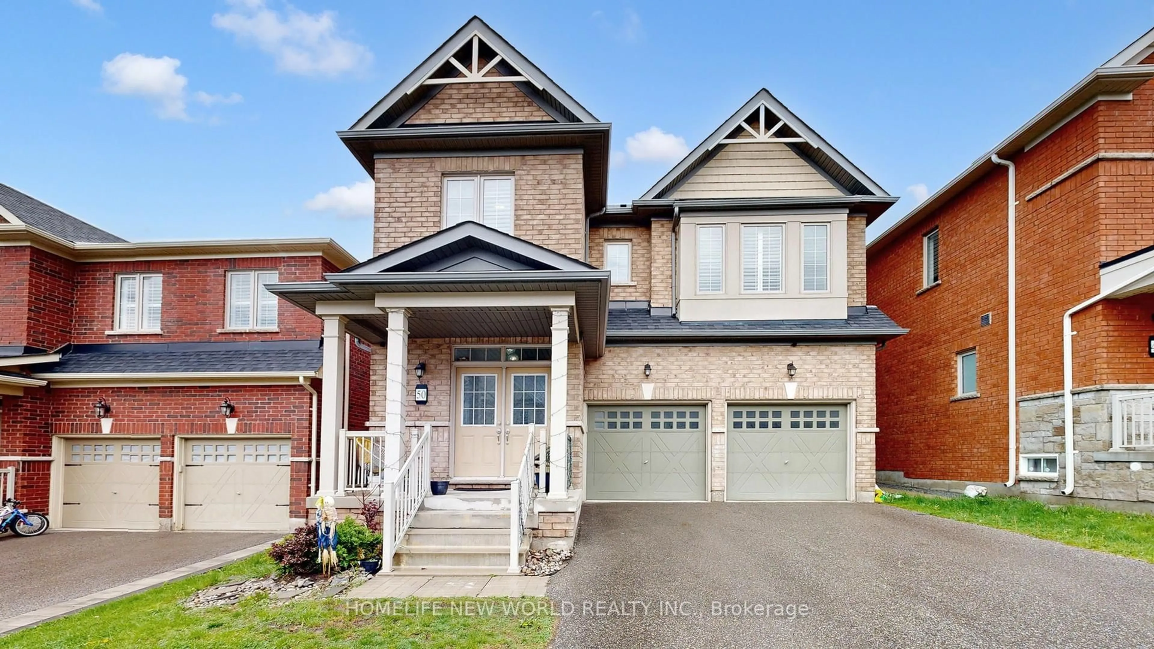 Home with brick exterior material, street for 50 Ben Sinclair Ave, East Gwillimbury Ontario L9N 0S2