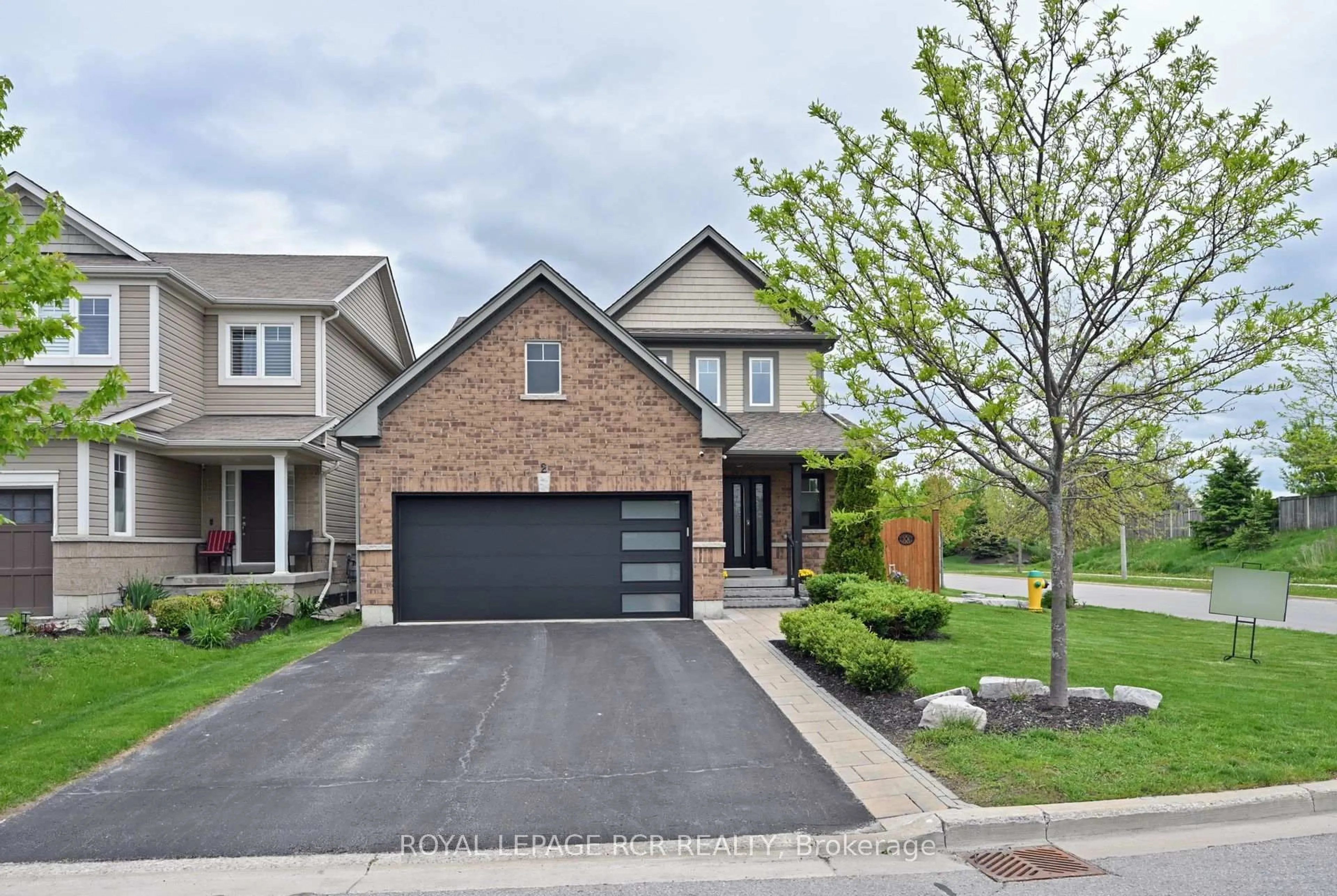 Home with brick exterior material, street for 2 Warman St, New Tecumseth Ontario L9R 0C2