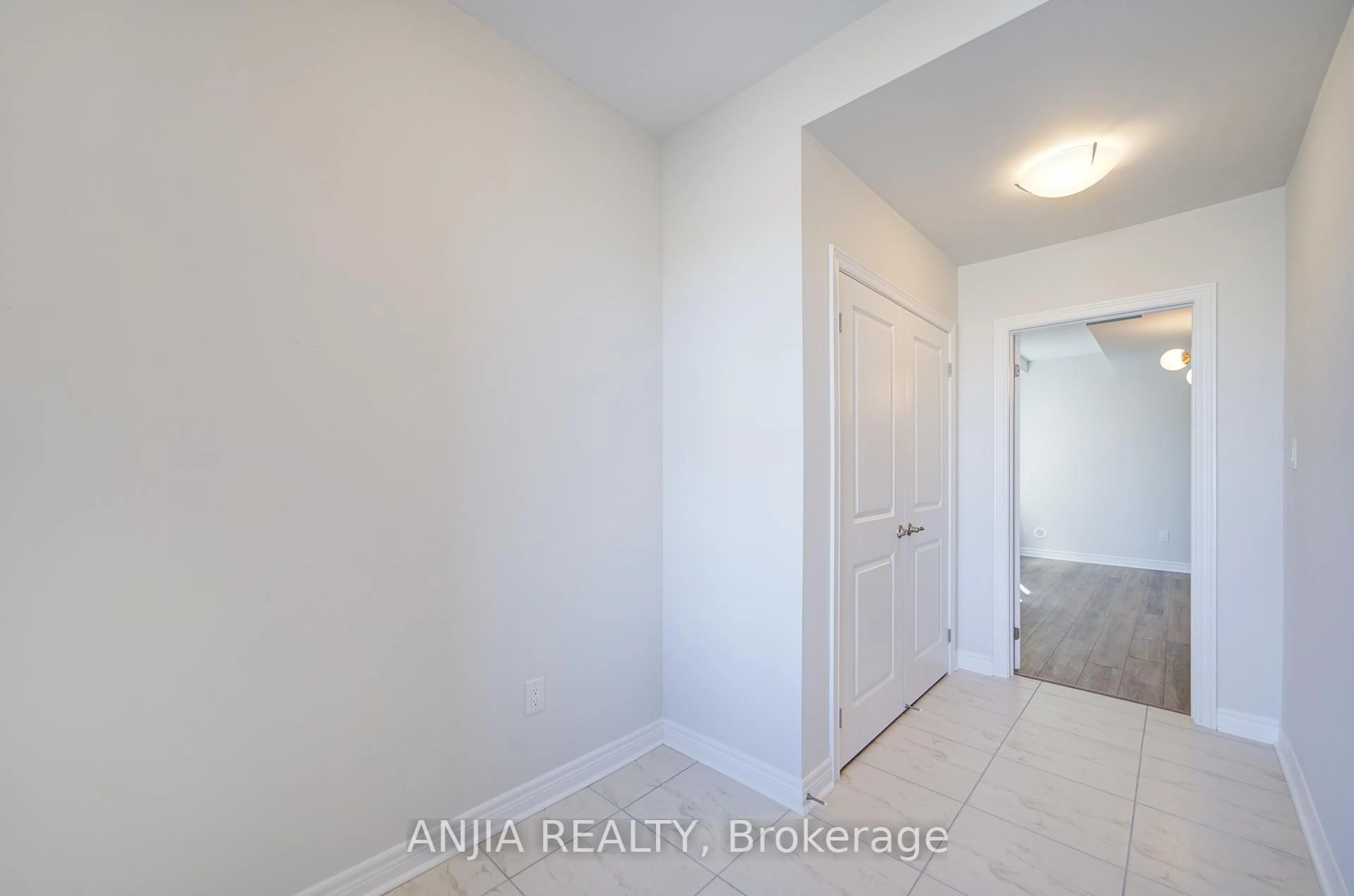 A pic of a room for 11 Mumbai Dr, Markham Ontario L3S 0G1