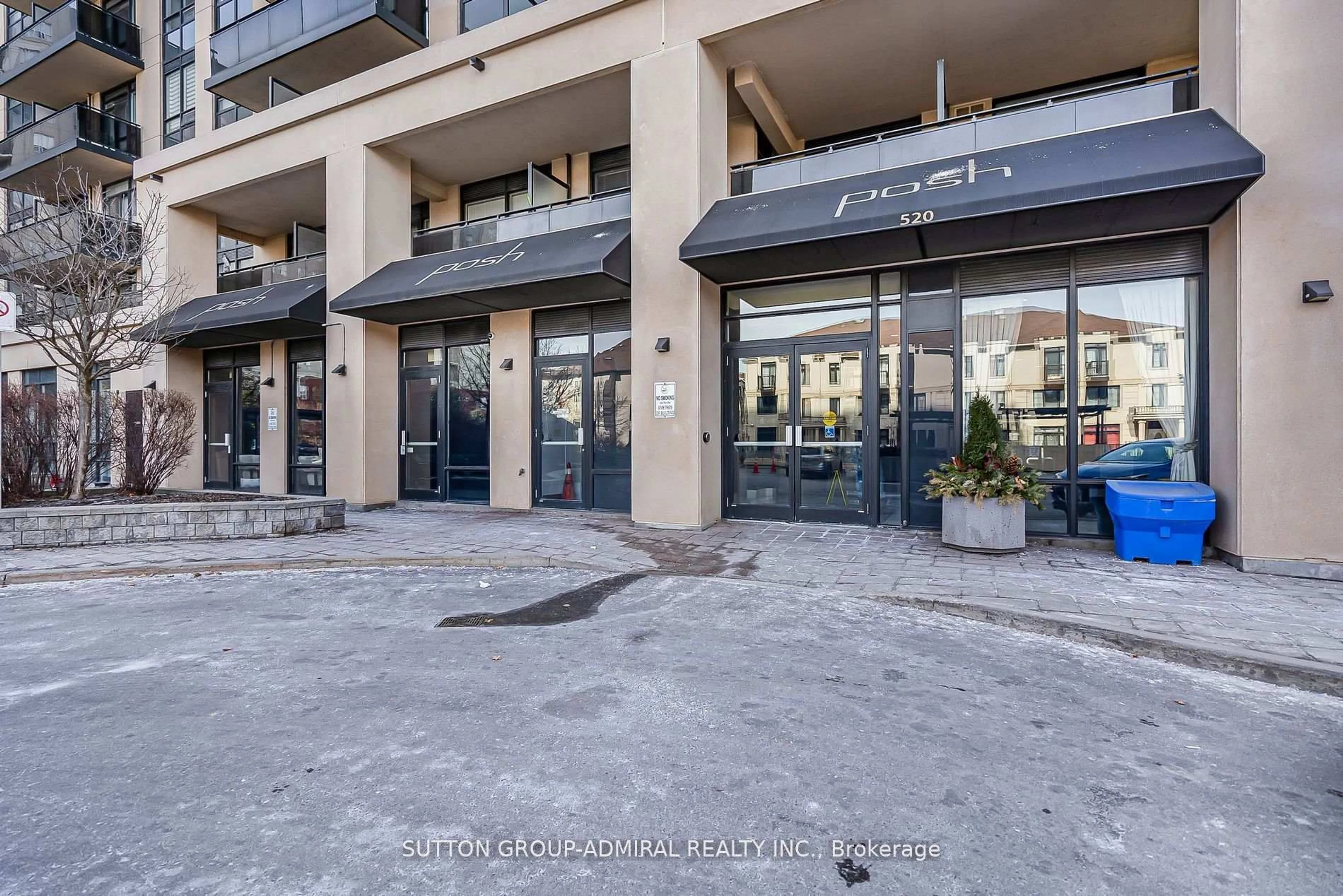 Indoor foyer for 520 Steeles Ave #615, Vaughan Ontario L4J 0H2