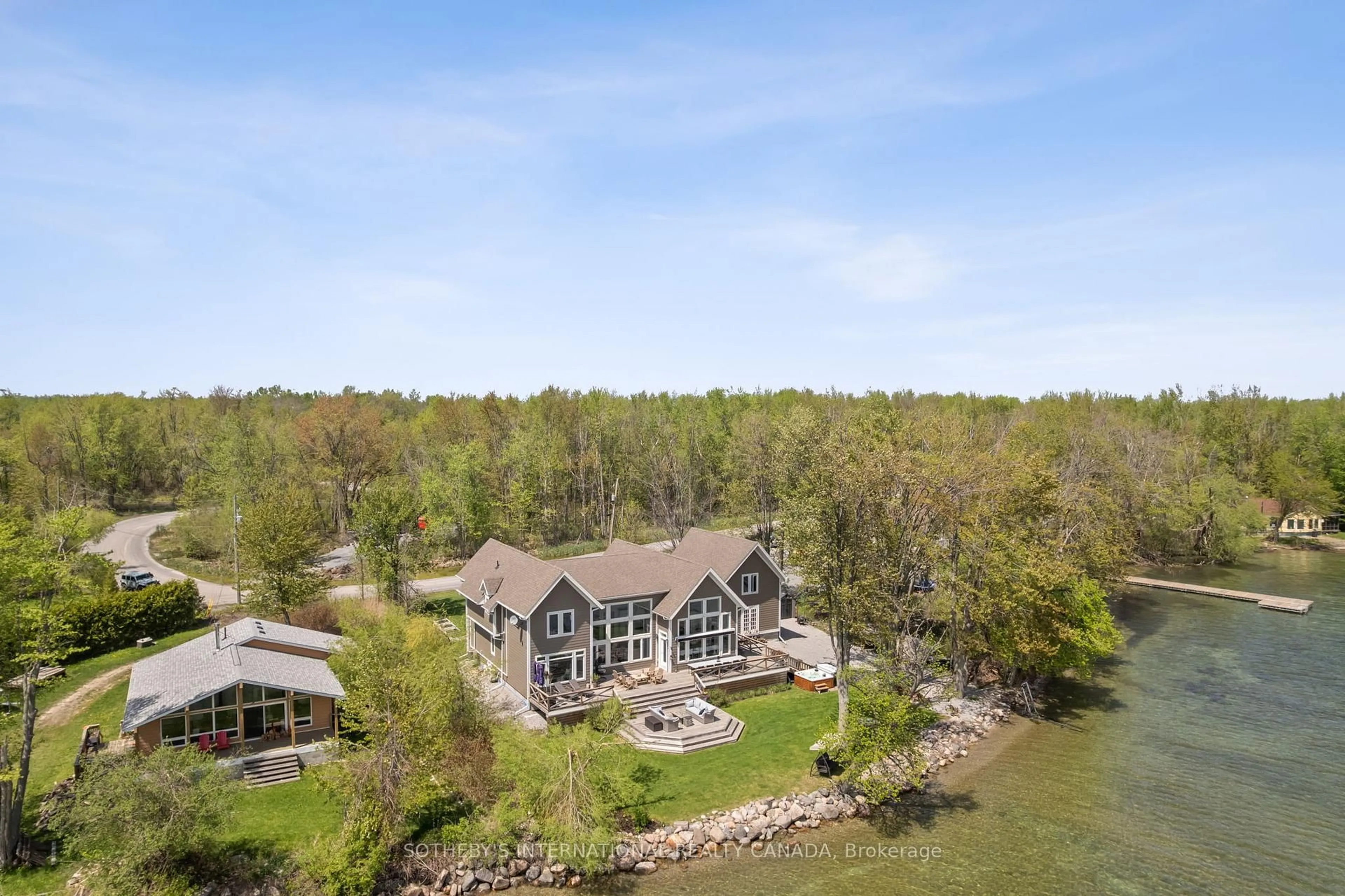 A pic from outside/outdoor area/front of a property/back of a property/a pic from drone, water/lake/river/ocean view for 544 Milne Rd, Georgina Islands Ontario L0E 1N0