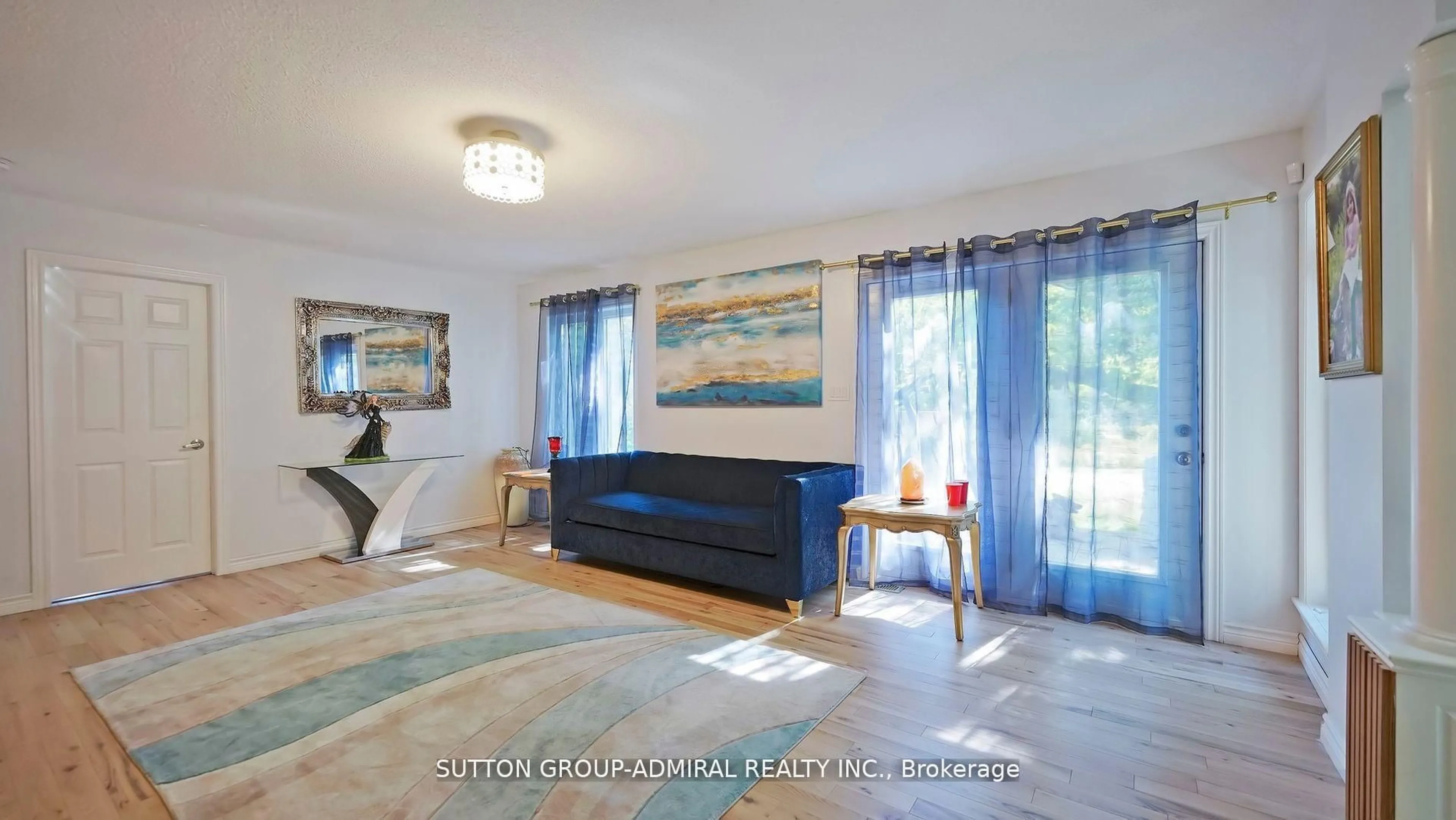 Bedroom with bed, unknown for 4800 Herald Rd, East Gwillimbury Ontario L0G 1M0