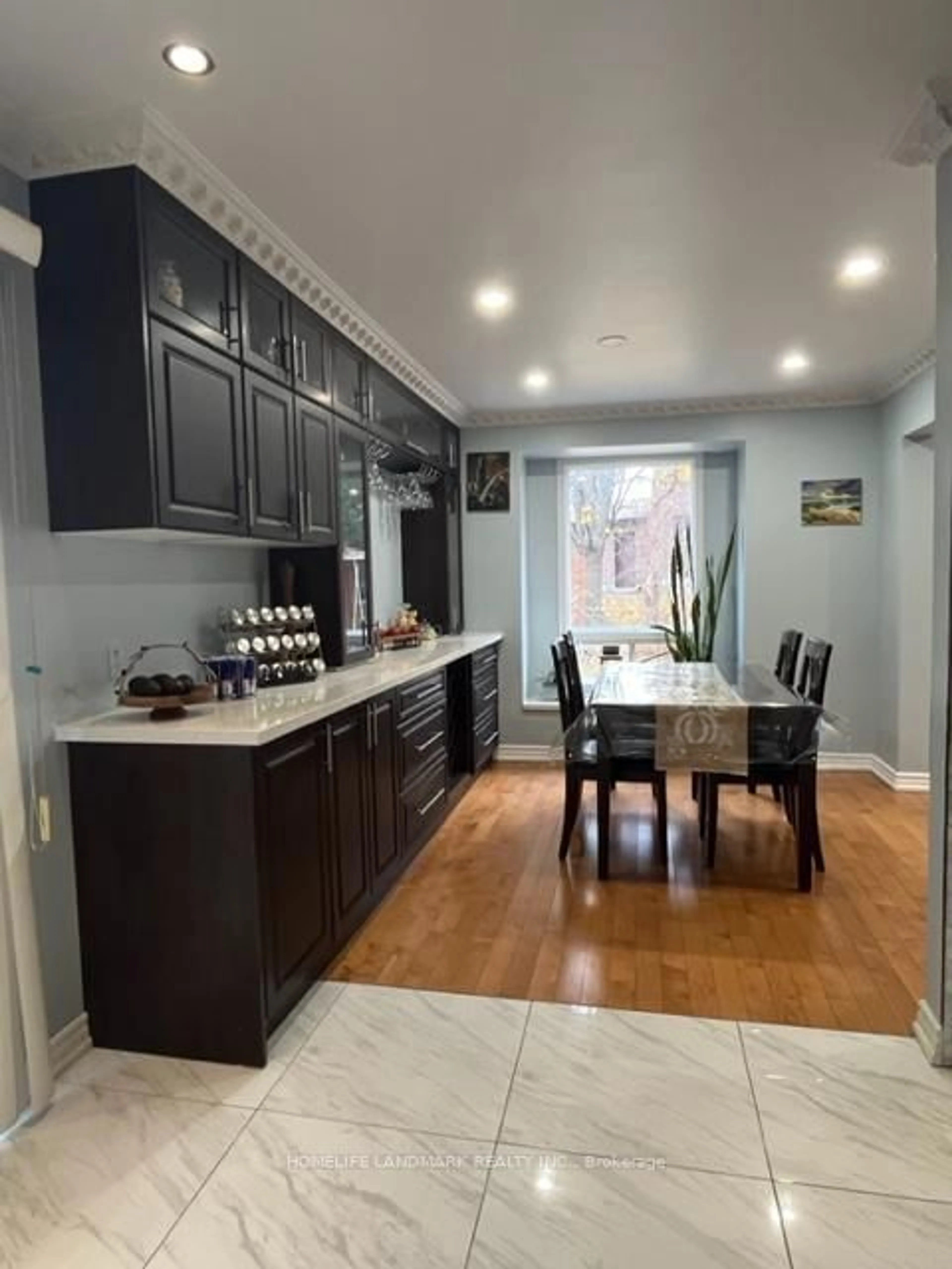Open concept kitchen, unknown for 37 Croxley green Dr, Markham Ontario L3R 3T5