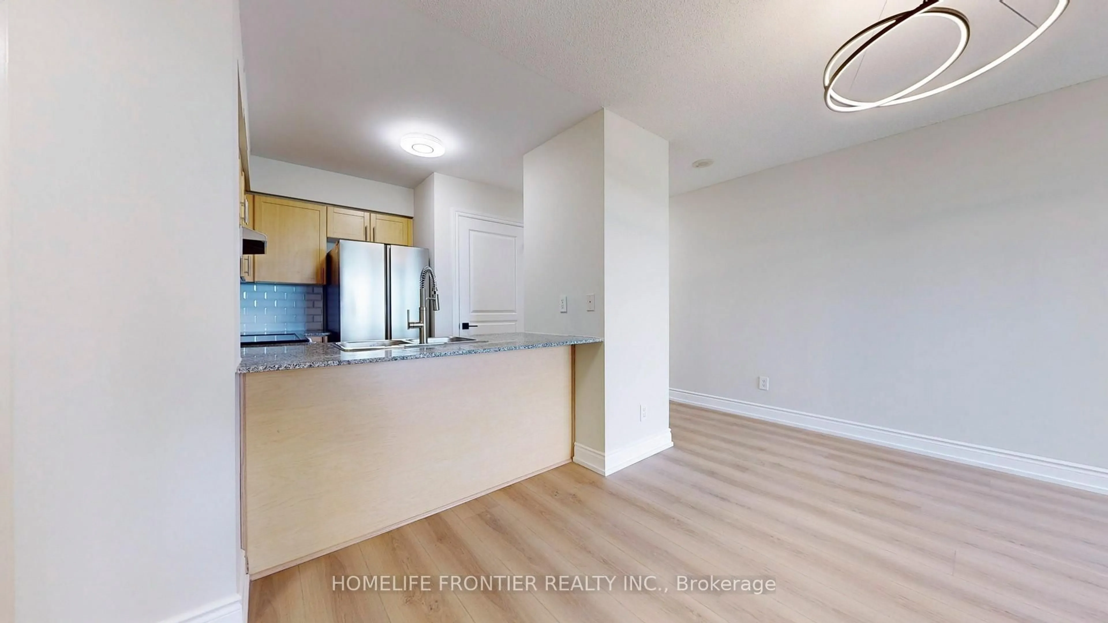 Standard kitchen, unknown for 7 North Park Rd #1007, Vaughan Ontario L4J 0C9
