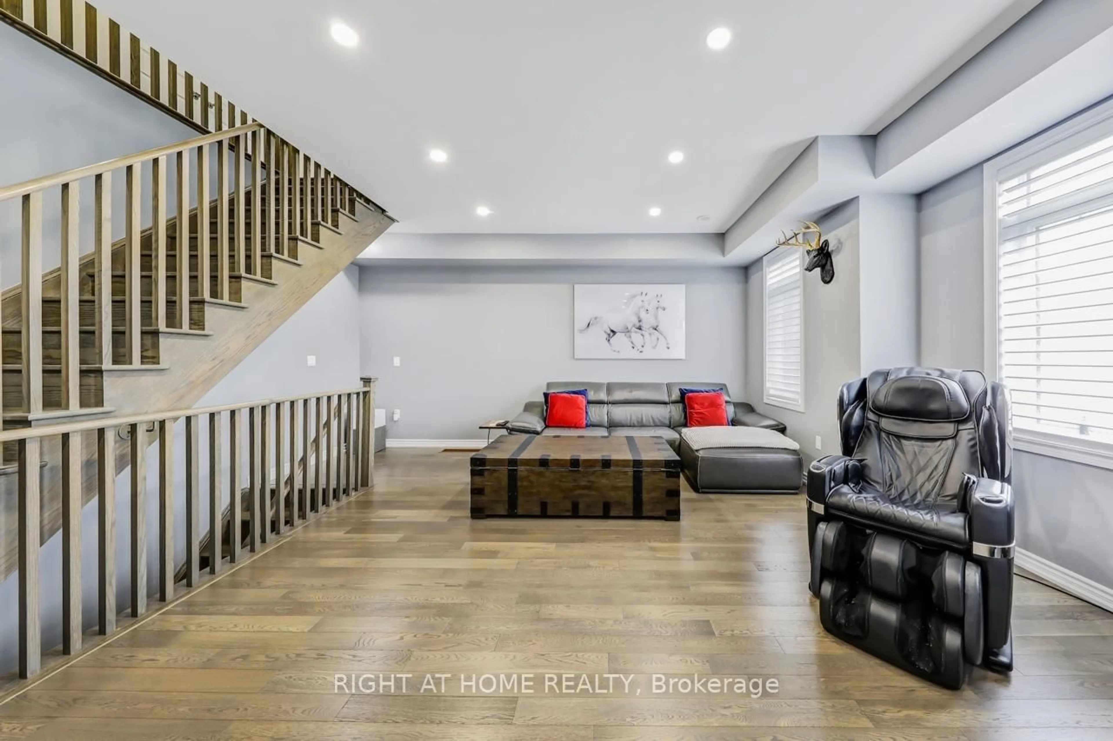 Unknown for 10937 Victoria Square Blvd, Markham Ontario L6C 0Z3