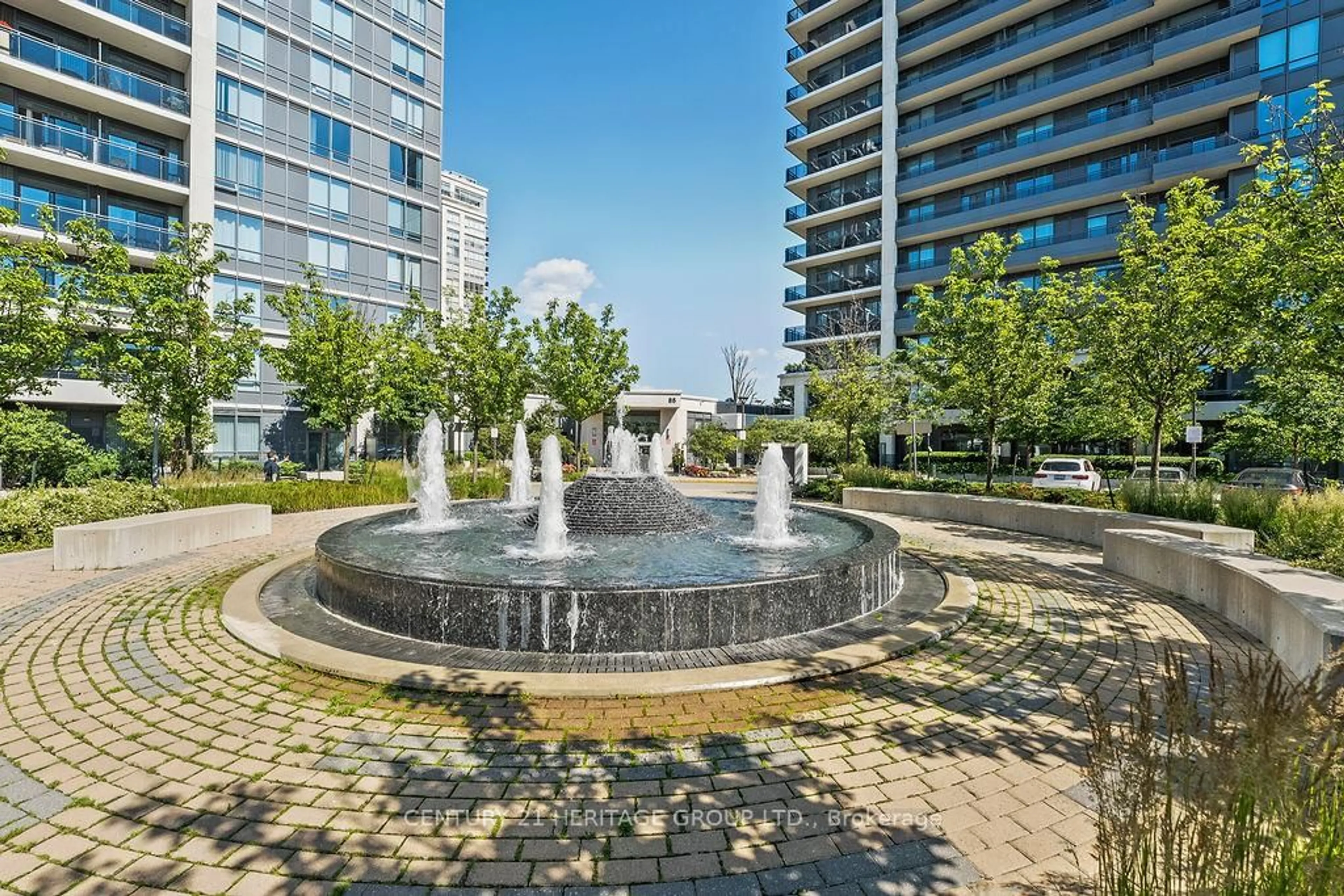 Patio, unknown for 85 North Park Rd #406, Vaughan Ontario L4J 0H9