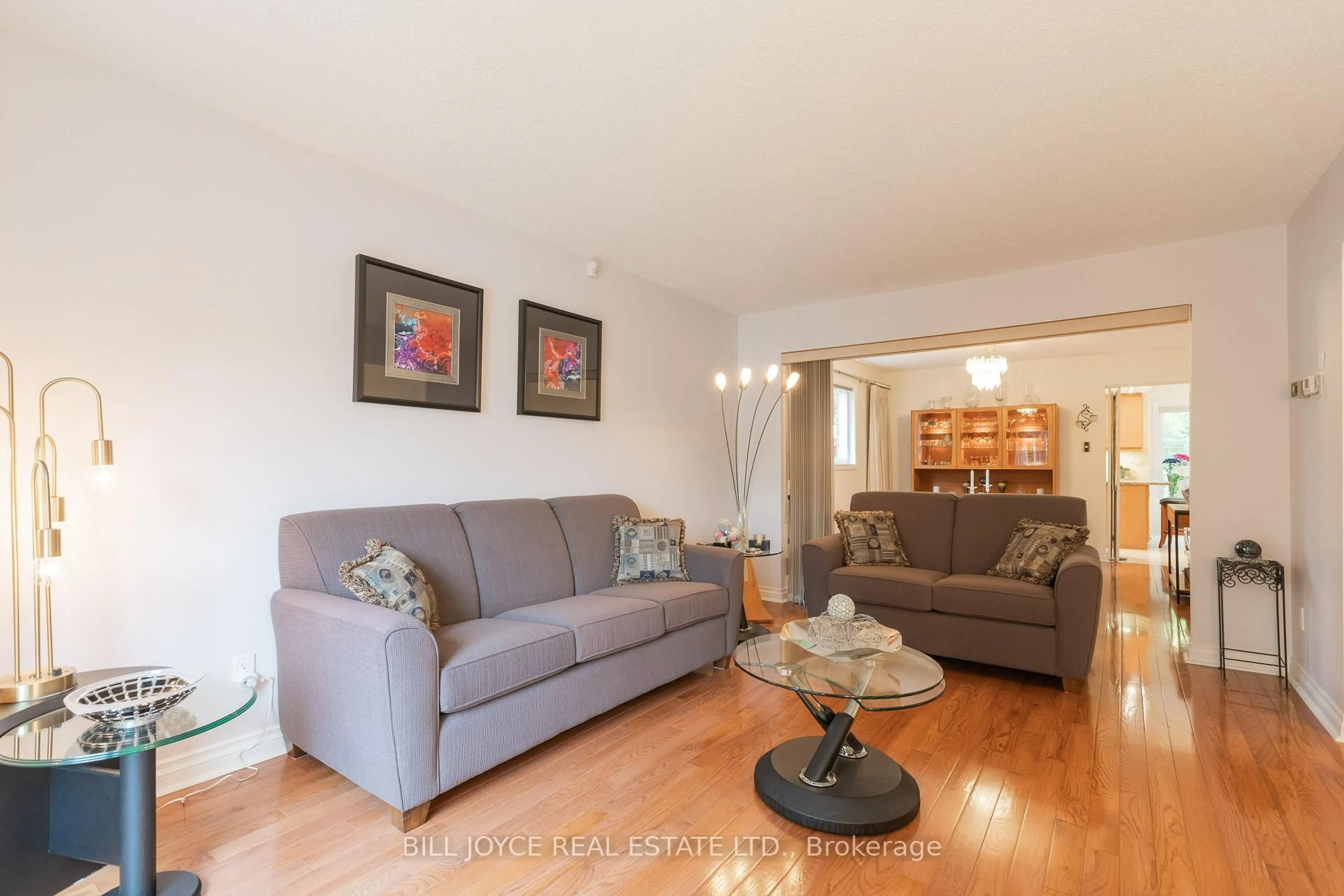 Living room with furniture, unknown for 8 MCKELVEY Dr, Markham Ontario L3T 5X7