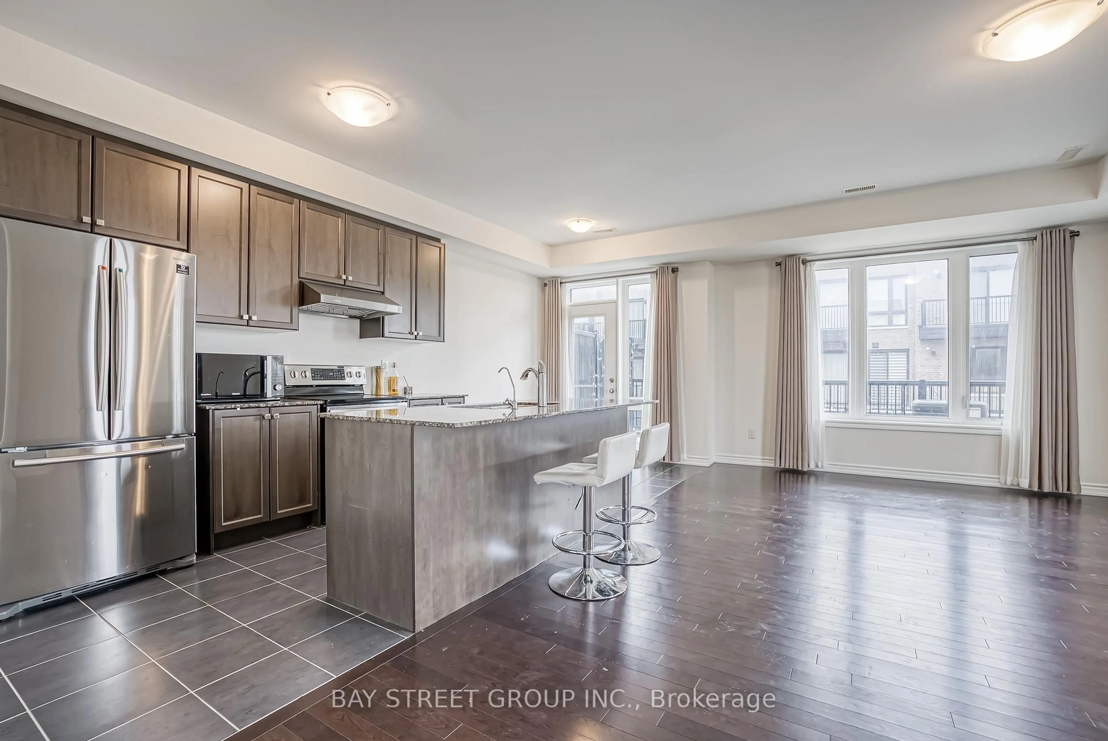 Open concept kitchen, unknown for 1 Breyworth Rd, Markham Ontario L6C 0Z5