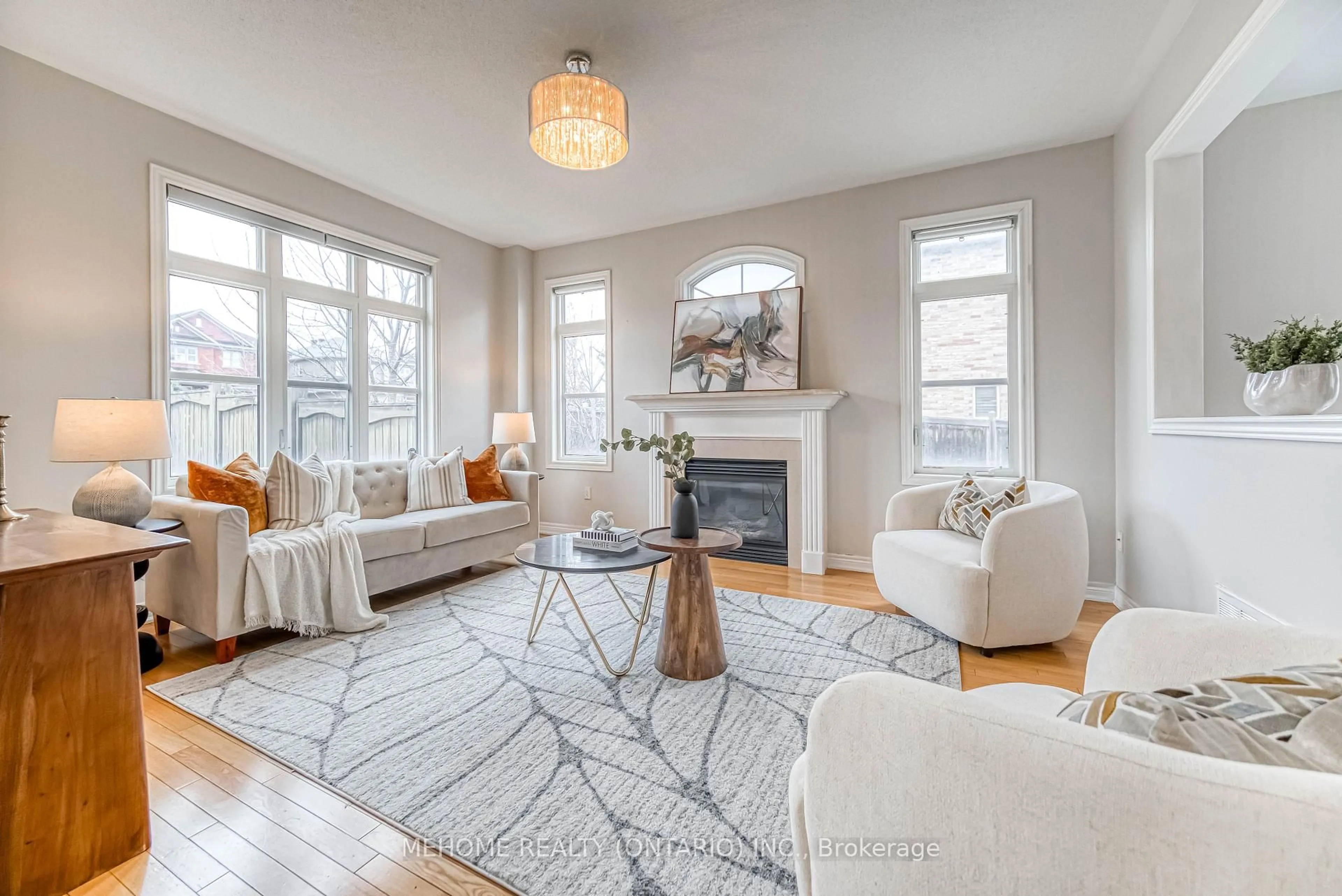 Living room with furniture, unknown for 294 Freedom Trail Rd, Vaughan Ontario L6A 0S2