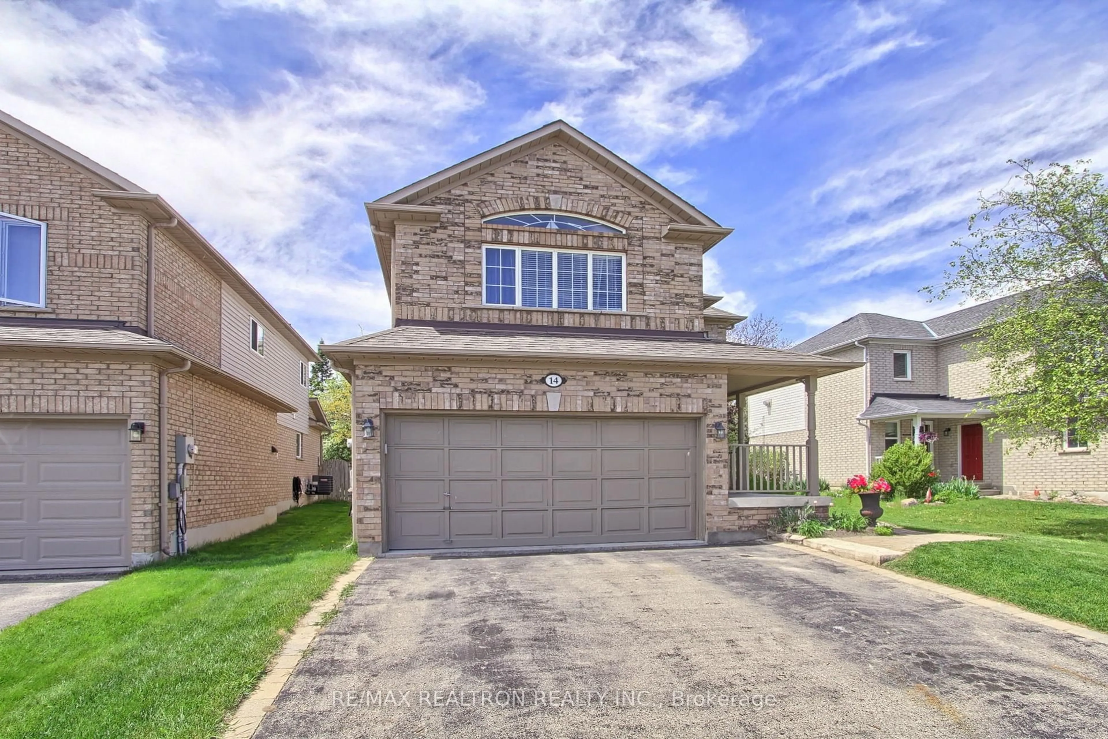 Home with brick exterior material, street for 14 Burnaby Dr, Georgina Ontario L4P 3Z1