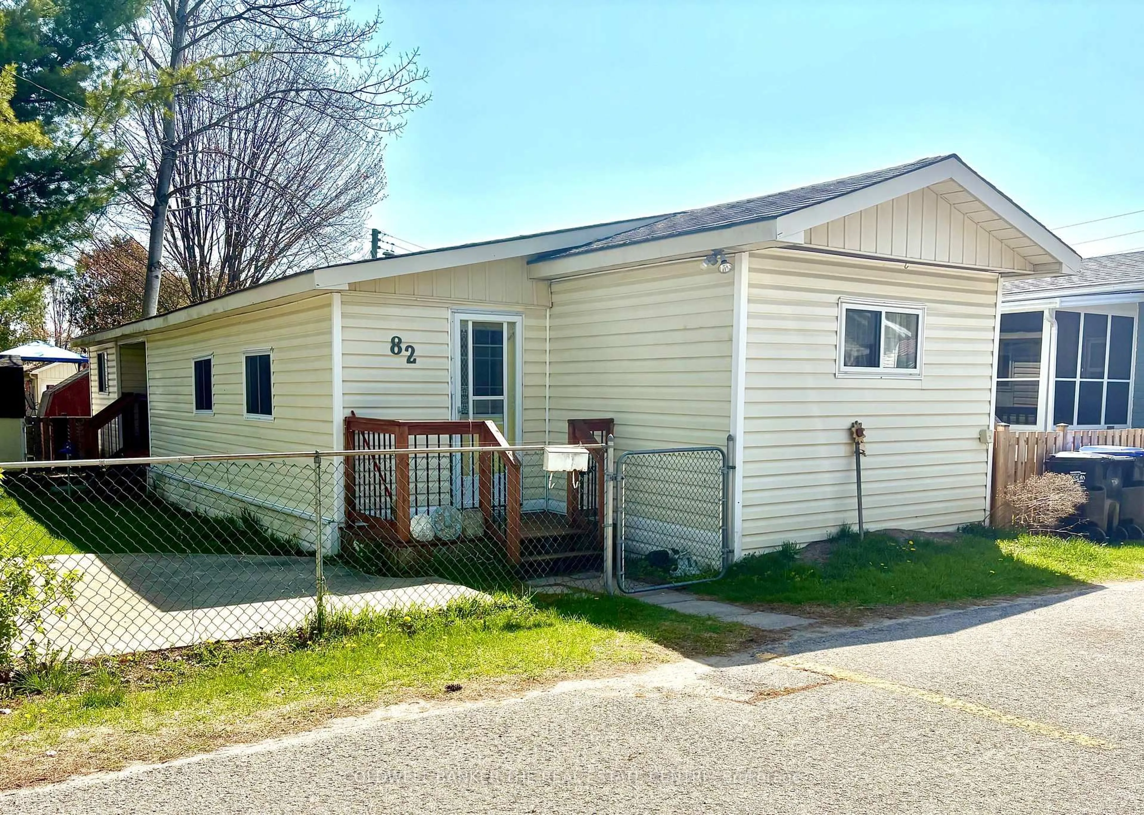 Home with vinyl exterior material, street for 82 Seventh St, Essa Ontario L3W 0L4
