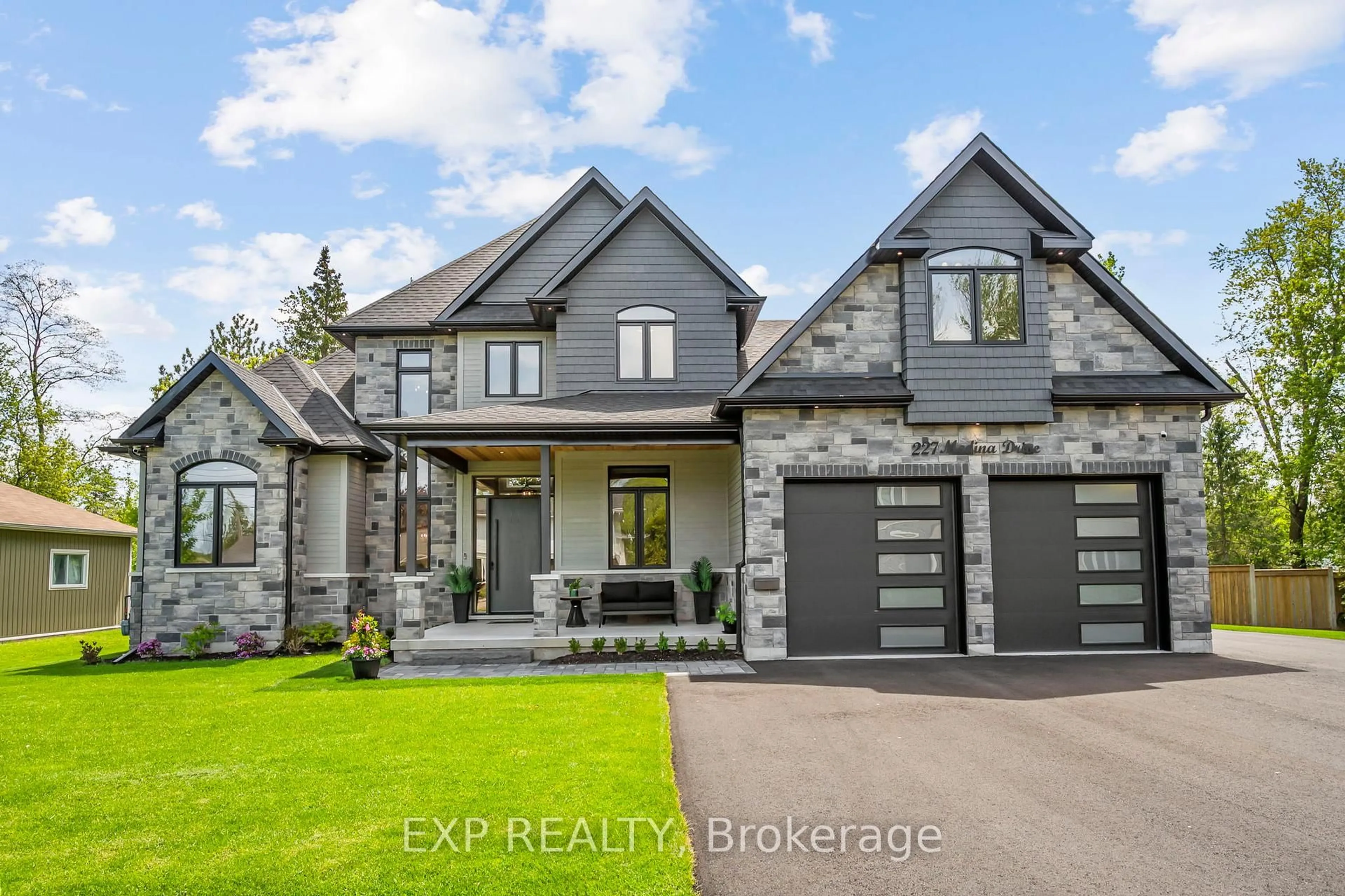 Home with brick exterior material, street for 227 Medina Dr, Georgina Ontario L4P 1G9