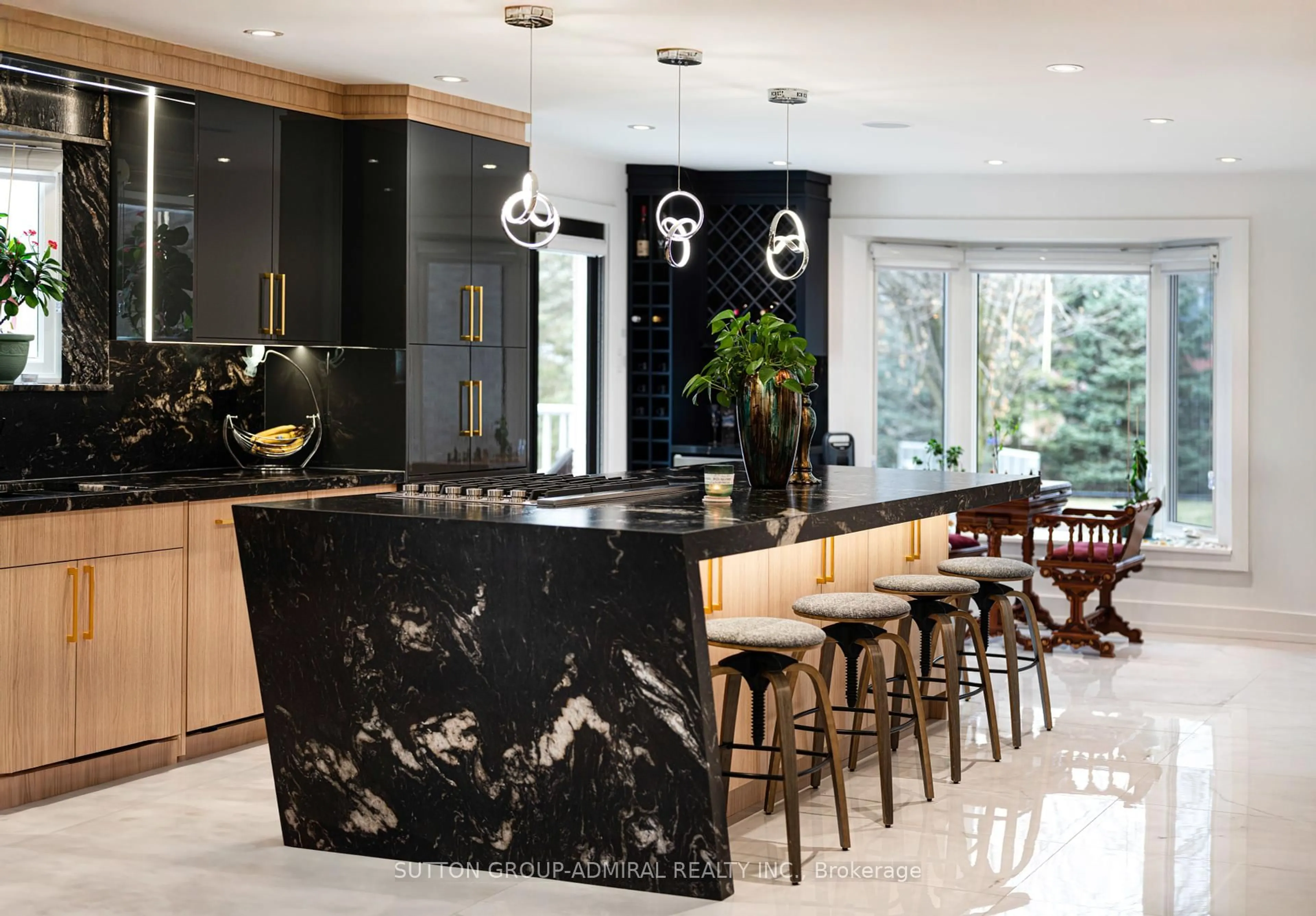 Contemporary kitchen, unknown for 60 Maple Way, East Gwillimbury Ontario L0G 1V0