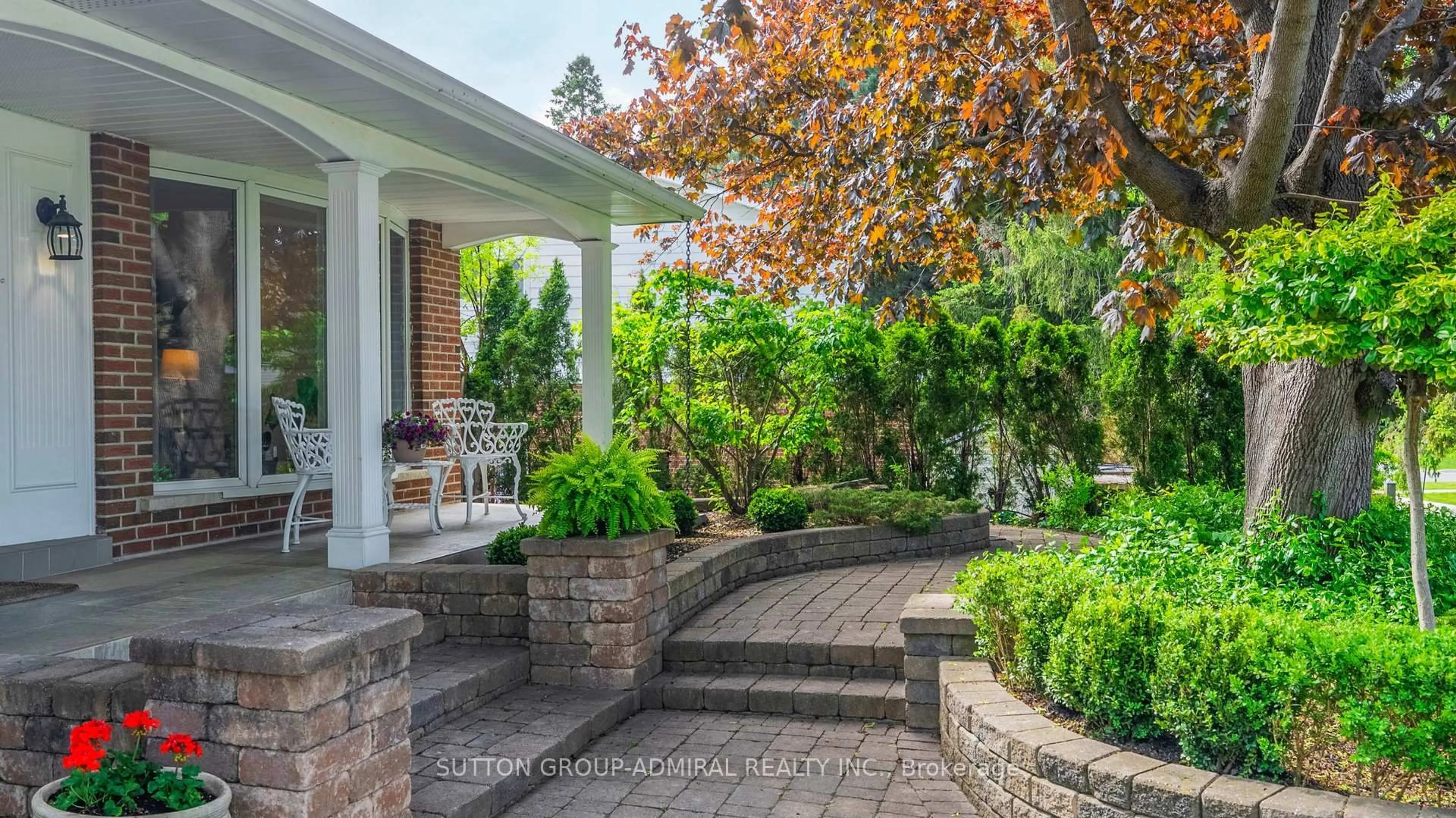 Patio, street for 3 Blue Spruce Lane, Markham Ontario L3T 3W8