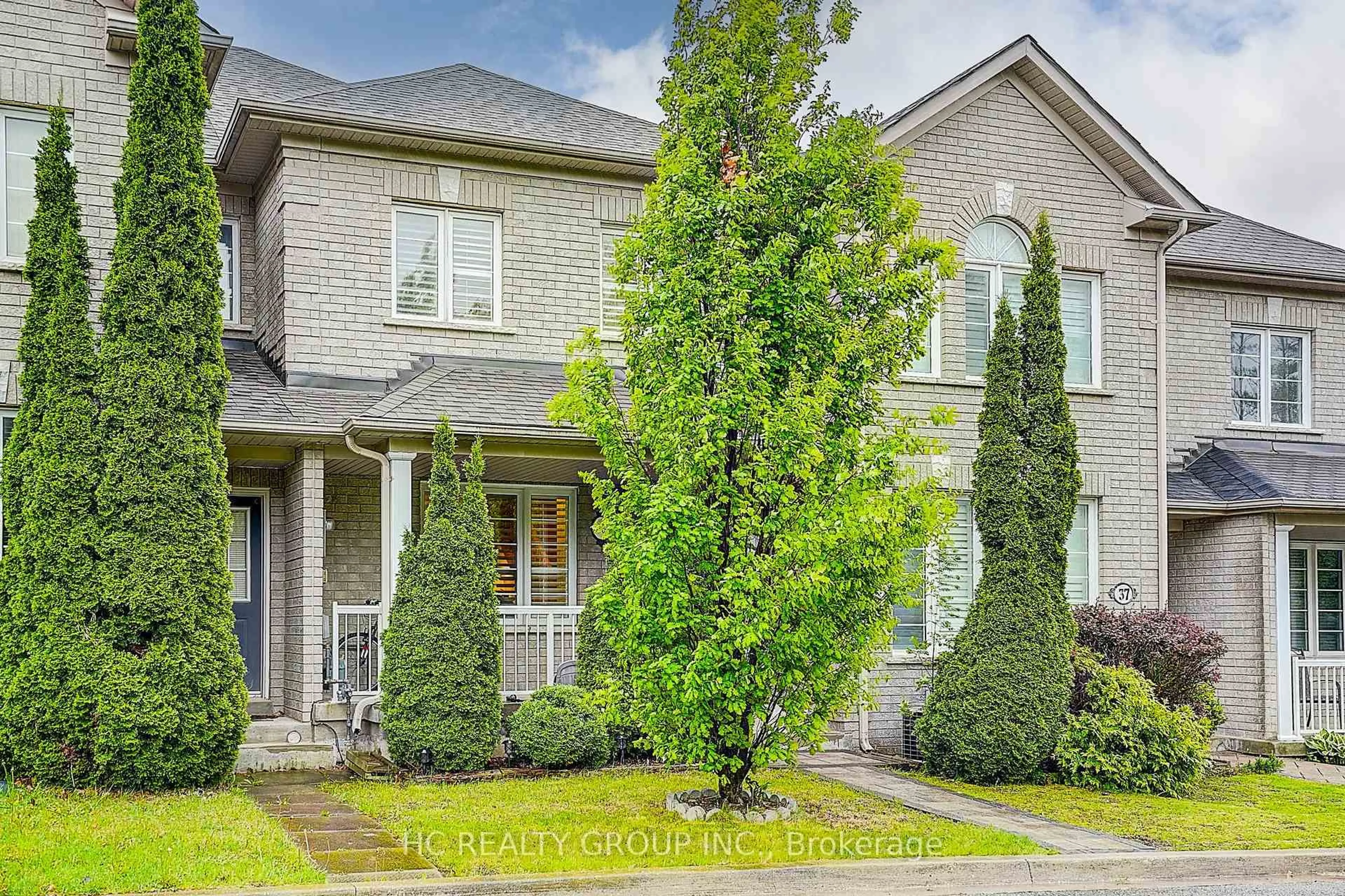 Home with brick exterior material, street for 35 Olivia Dr, Markham Ontario L6C 3B6