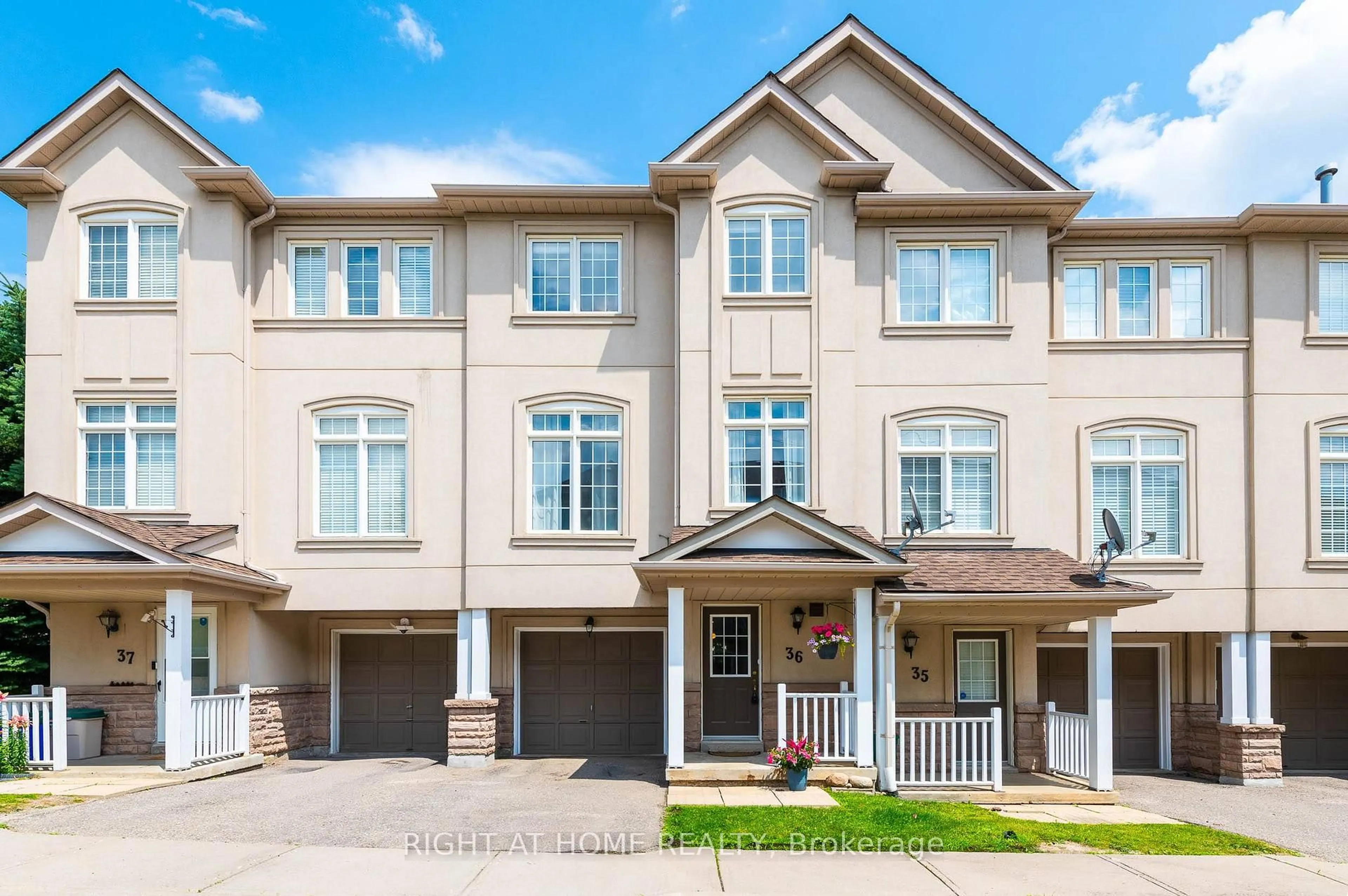 Home with brick exterior material, street for 10 Post Oak Dr #36, Richmond Hill Ontario L4E 4H8