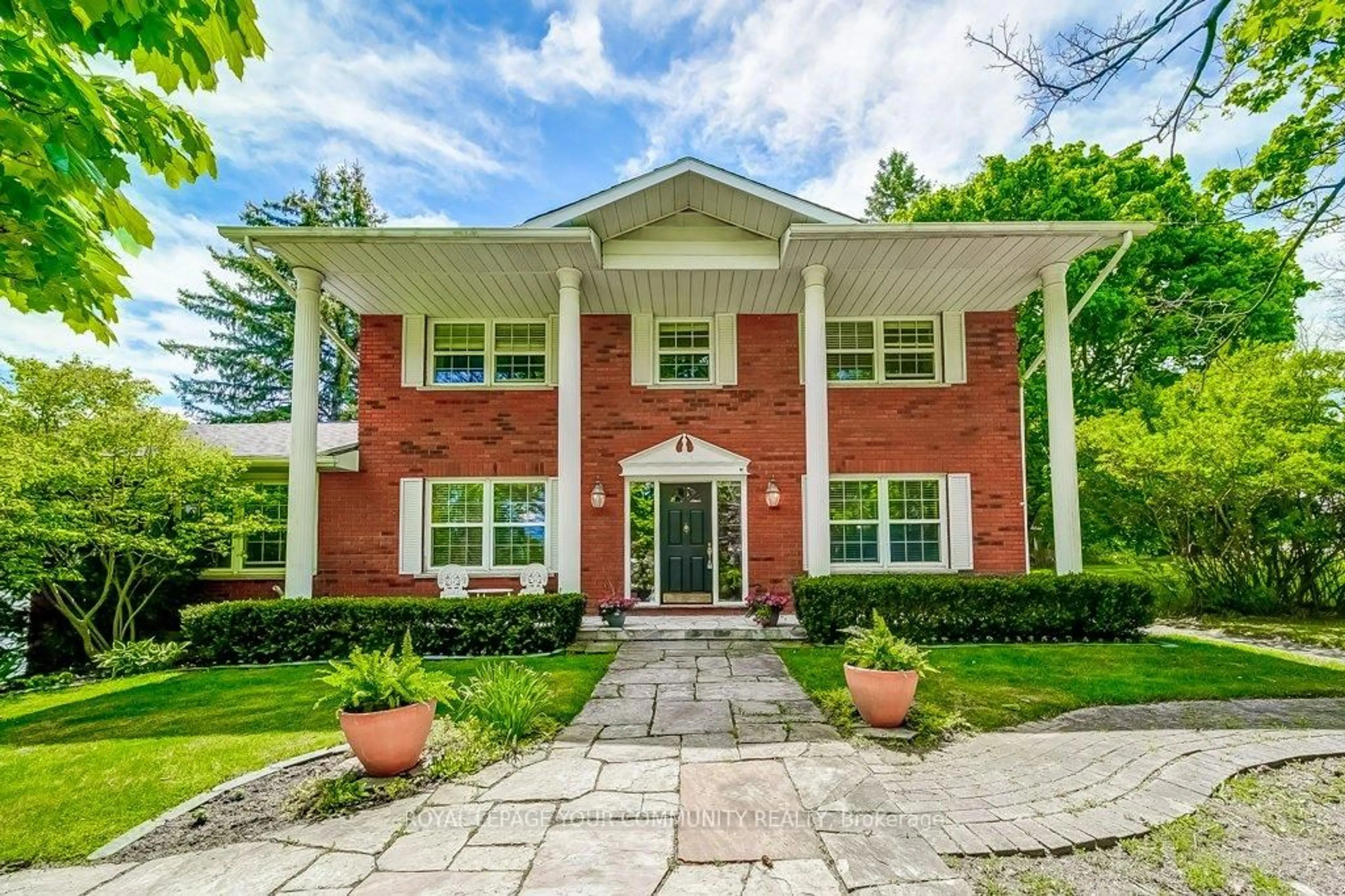 Home with brick exterior material, street for 3465 19th Sdrd, King Ontario L7B 0C7