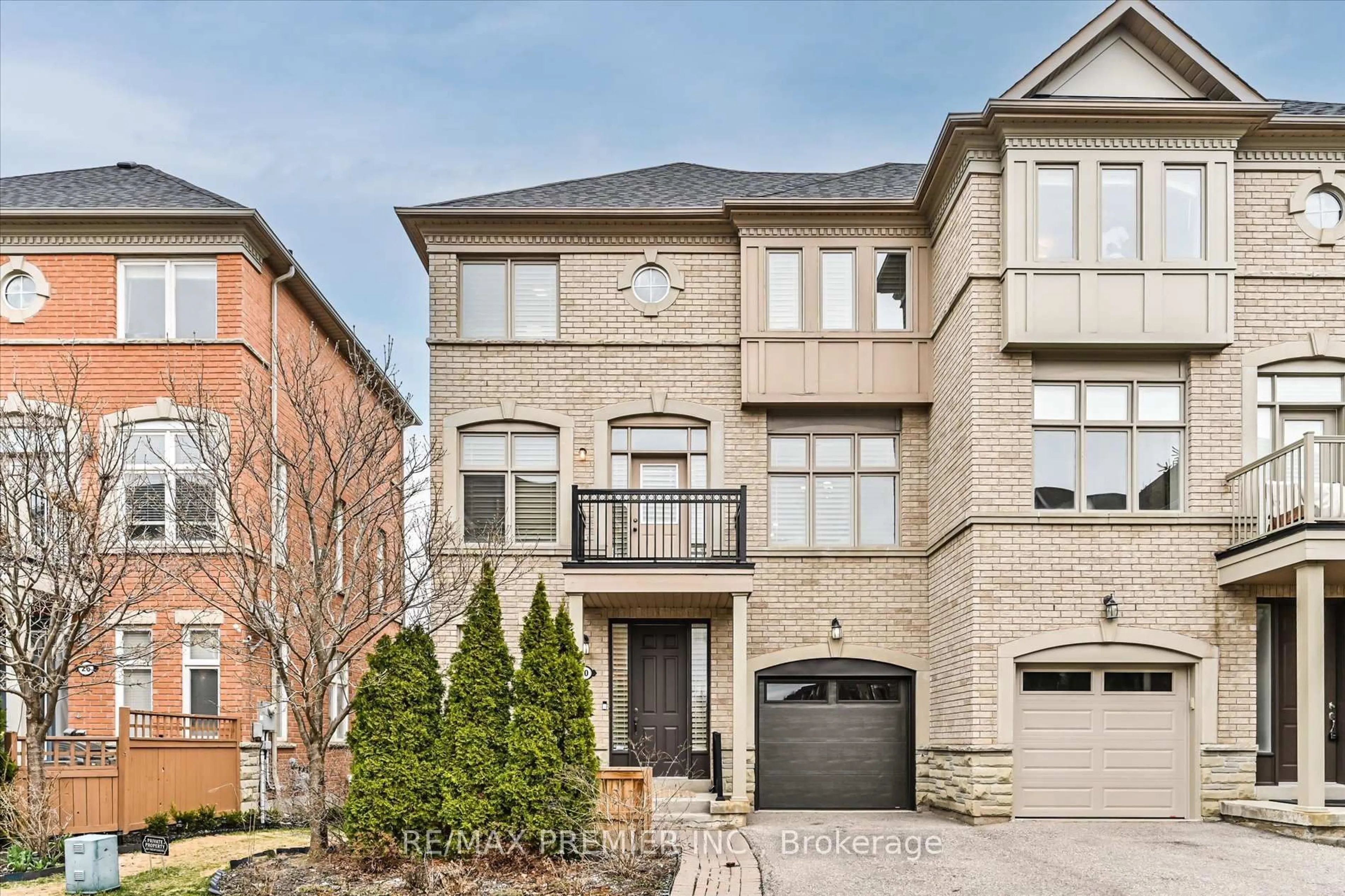 Home with brick exterior material, street for 30 Helen St, Vaughan Ontario L4L 3S3