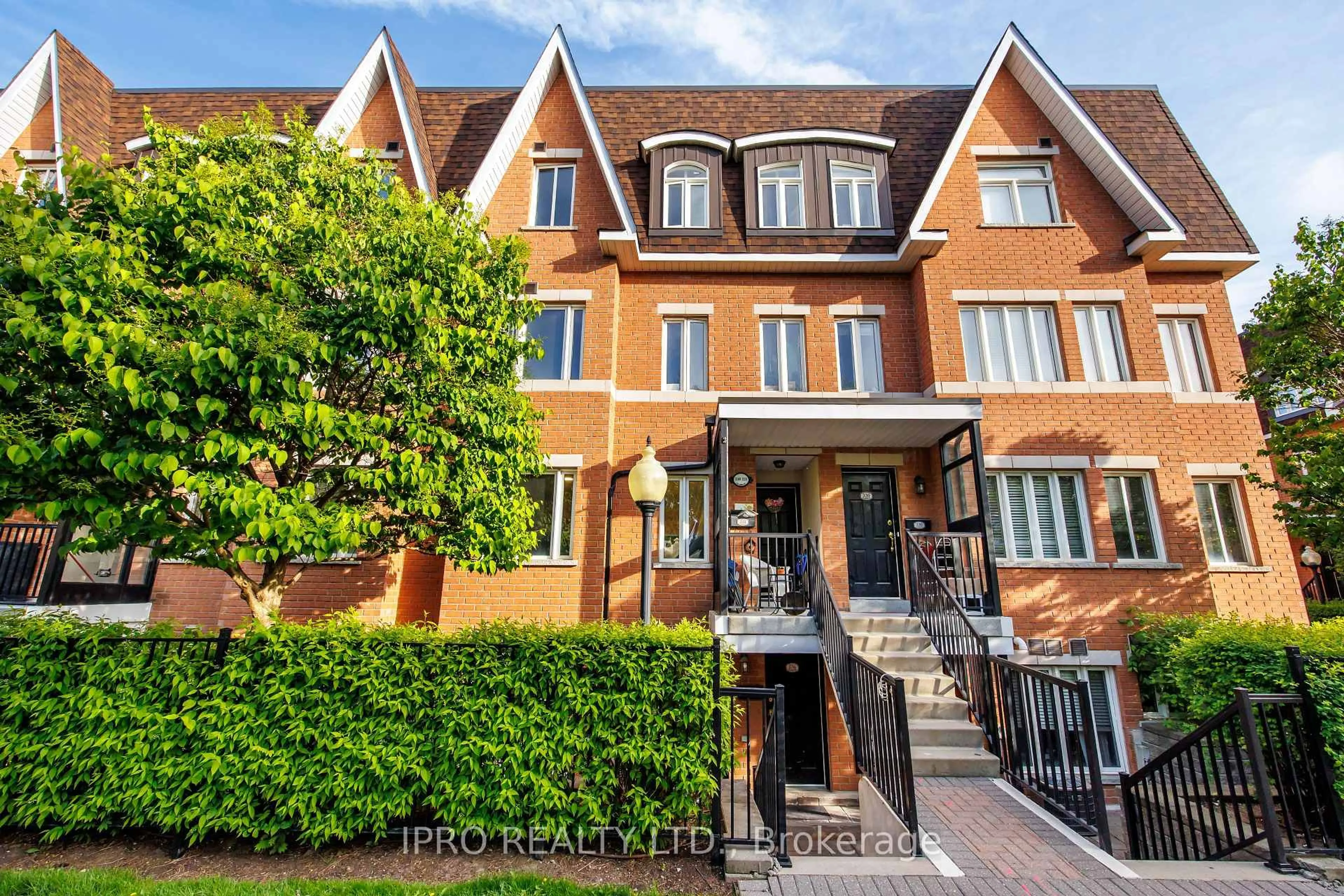 Home with brick exterior material, street for 312 John St #176, Markham Ontario L3T 0A7