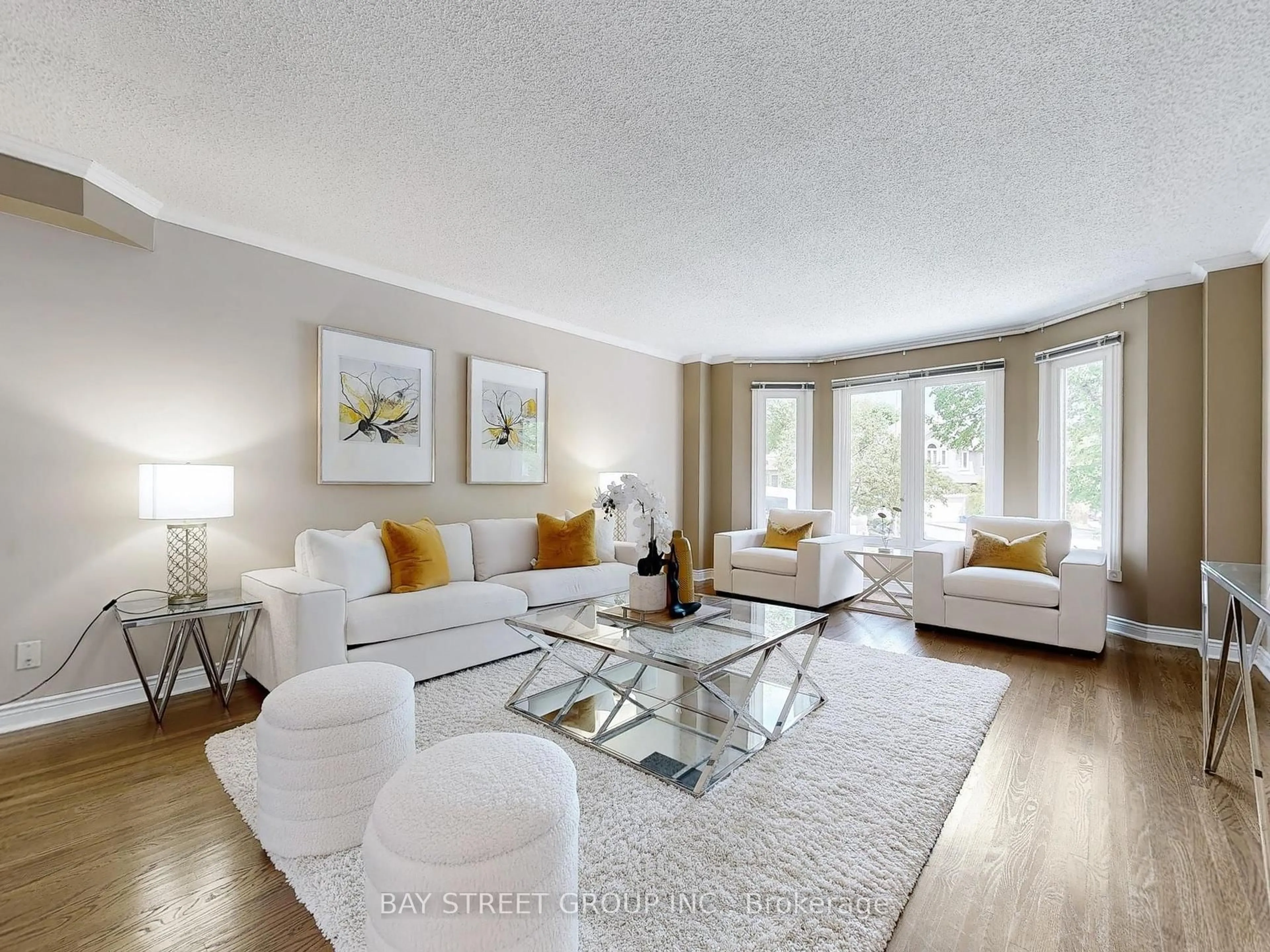 Living room with furniture, unknown for 1 Lunau Lane, Markham Ontario L3T 5N1