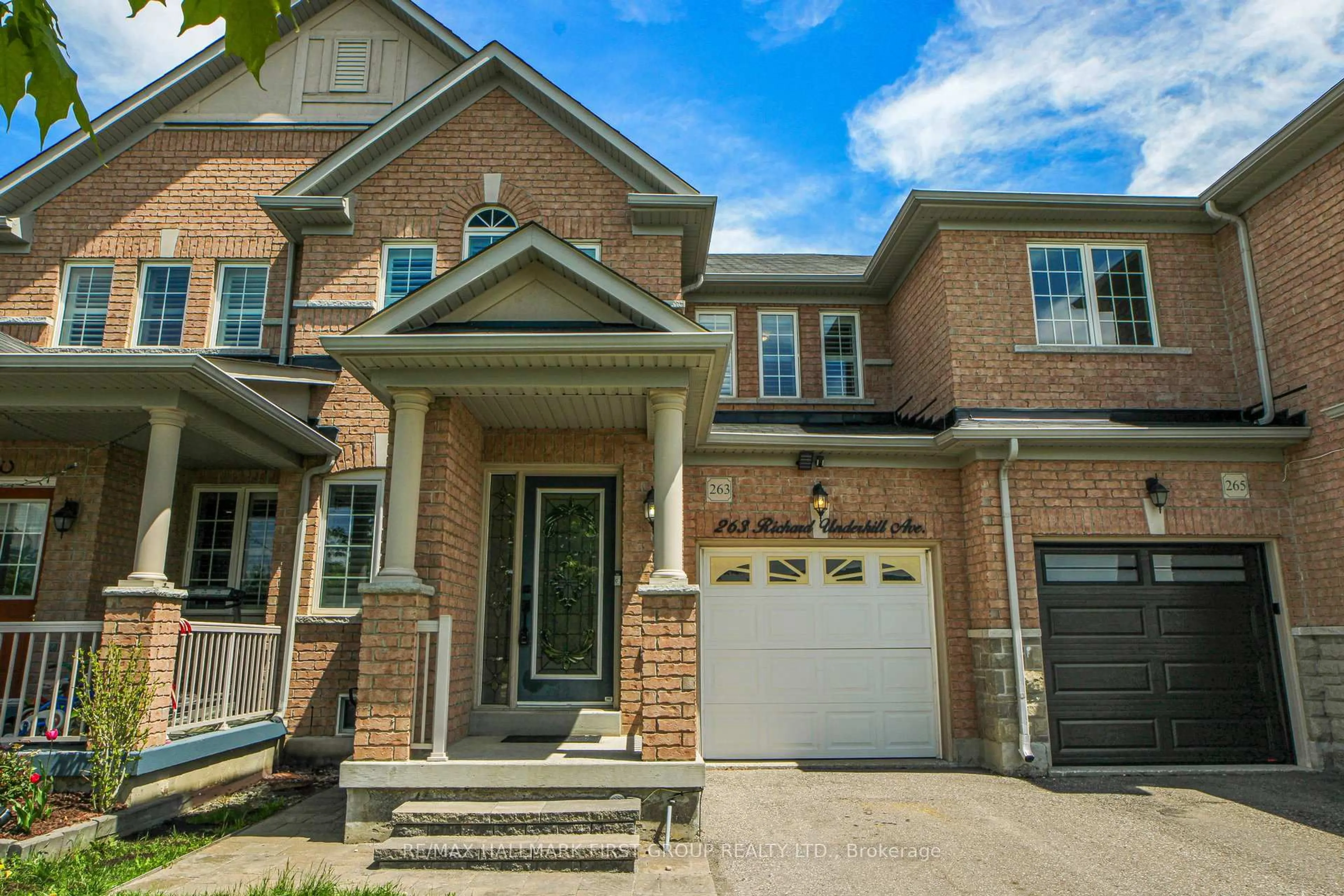 Home with brick exterior material, street for 263 Richard Underhill Ave, Whitchurch-Stouffville Ontario L4A 0Z4