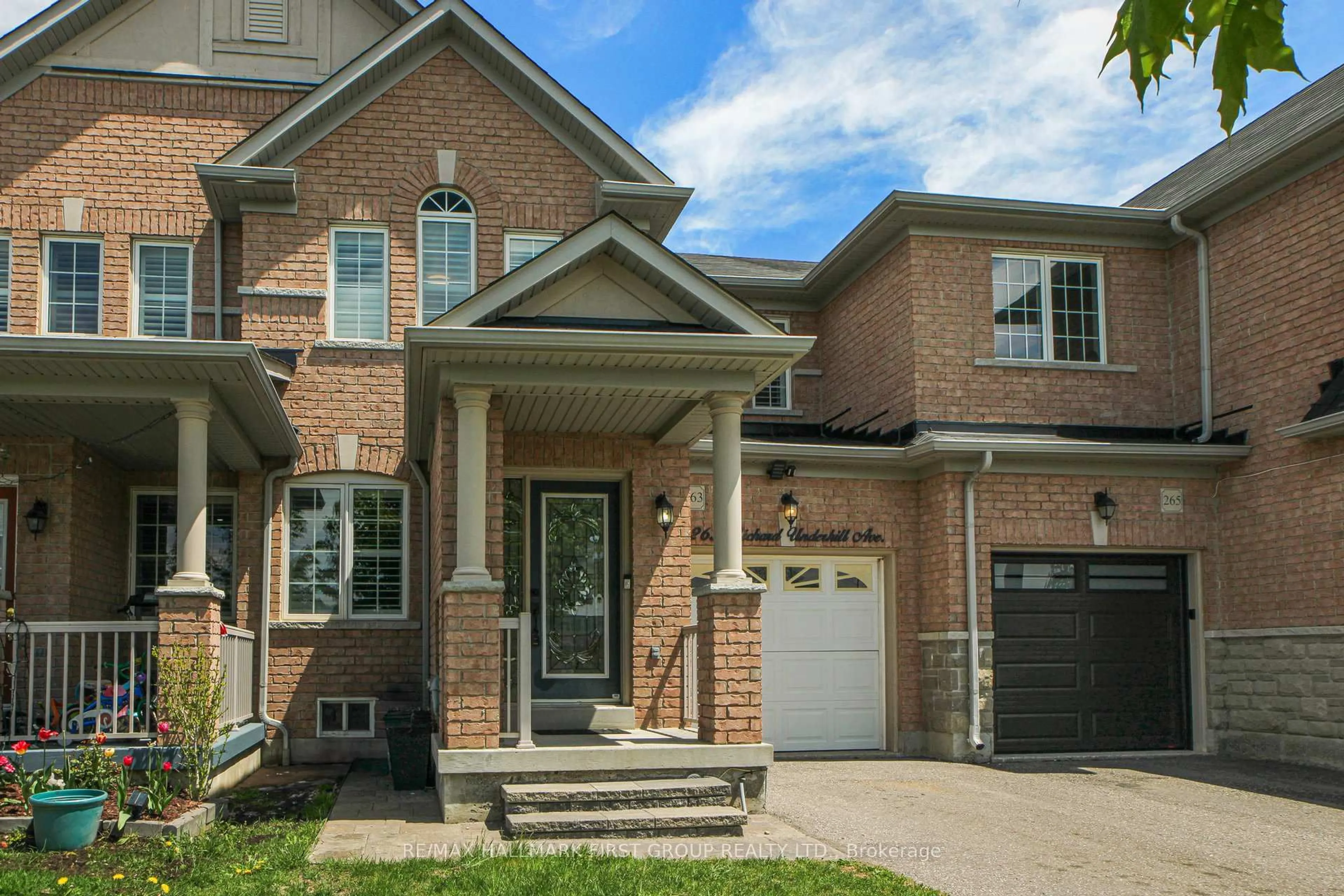 Home with brick exterior material, street for 263 Richard Underhill Ave, Whitchurch-Stouffville Ontario L4A 0Z4