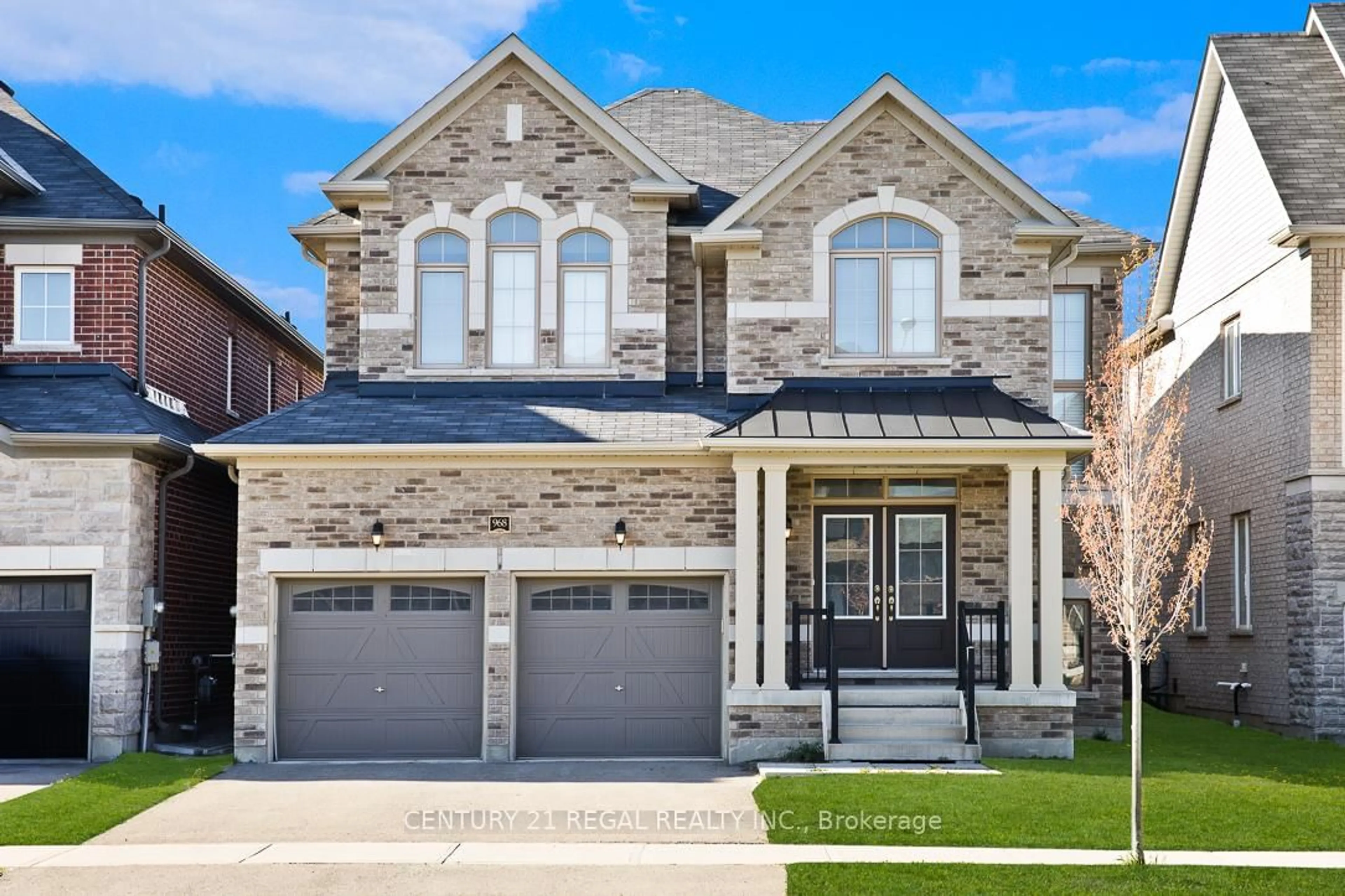 Home with brick exterior material, street for 968 Wickham Rd, Innisfil Ontario L9S 0N5