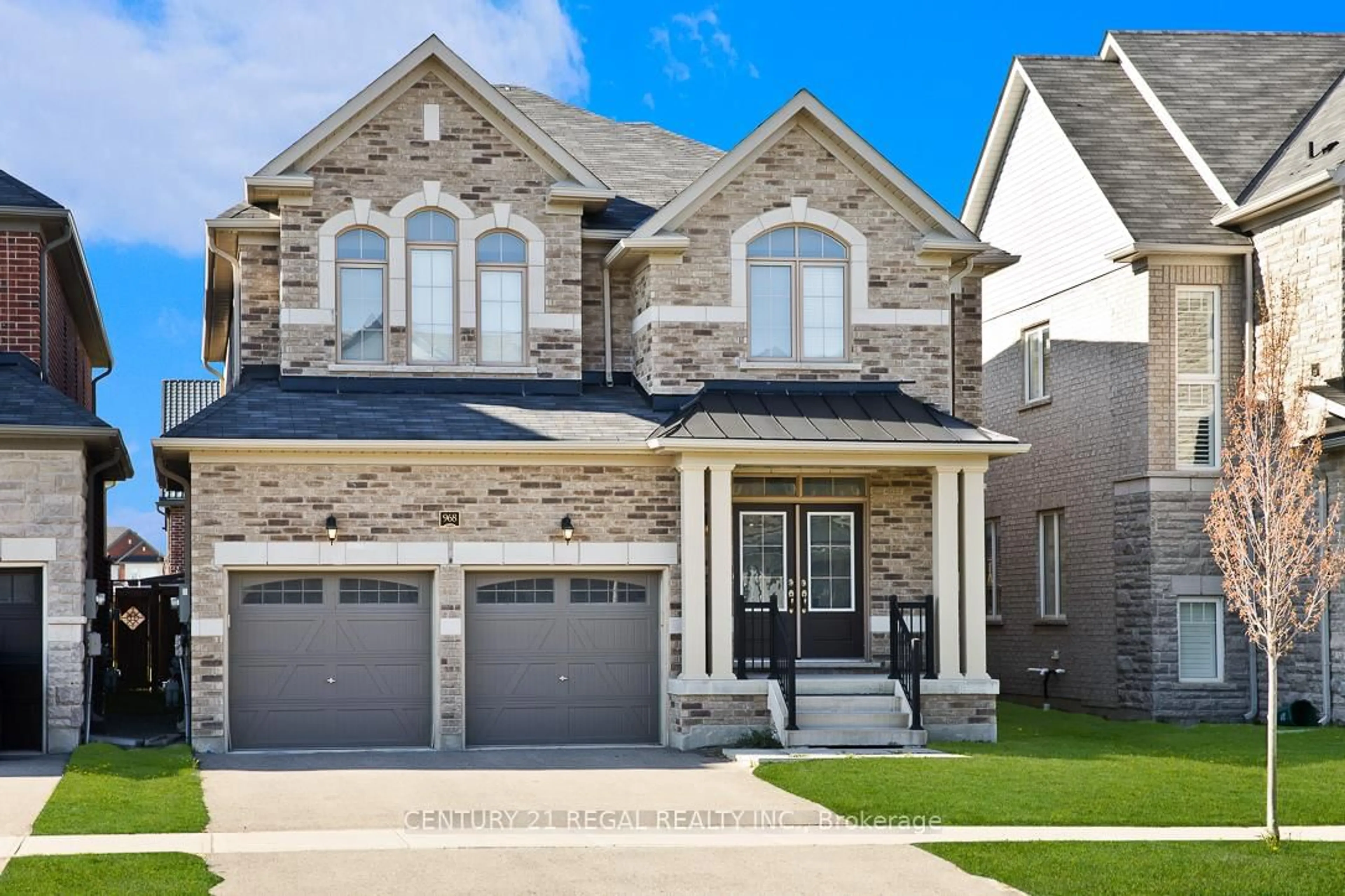 Home with brick exterior material, street for 968 Wickham Rd, Innisfil Ontario L9S 0N5