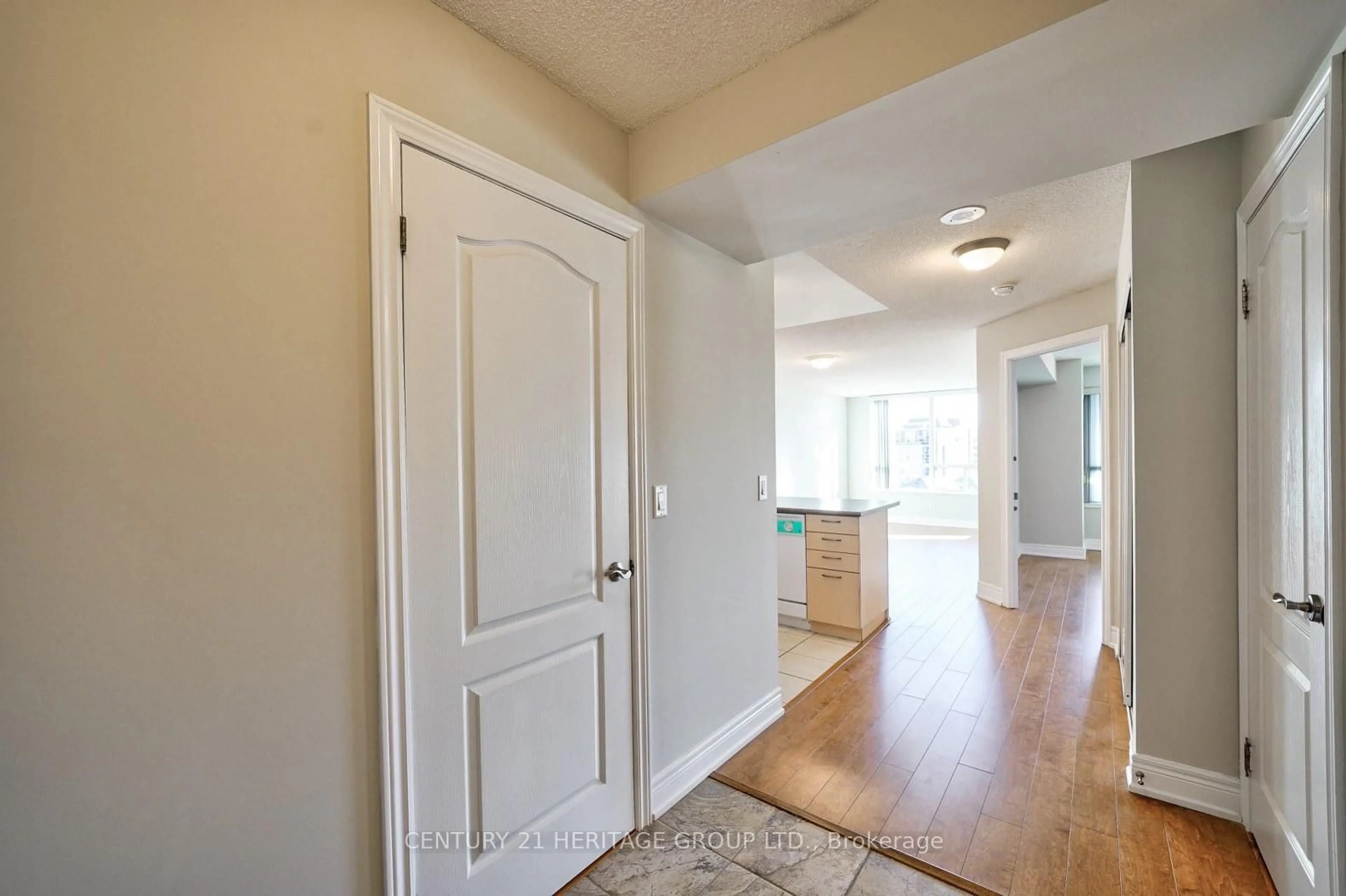 Indoor entryway for 62 Suncrest Blvd #703, Markham Ontario L3T 7Y6