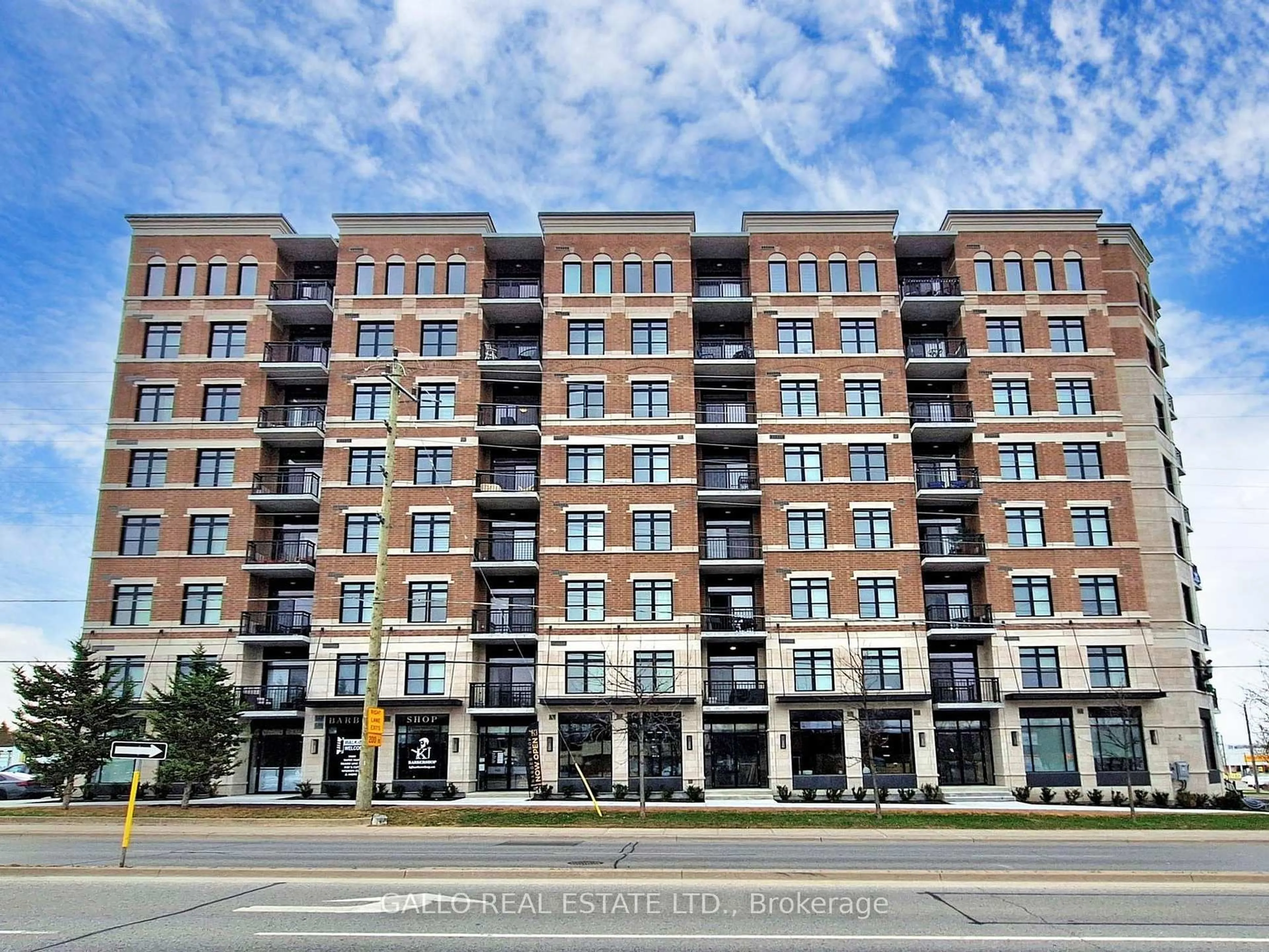 Home with brick exterior material, building for 5917 Main St #301, Whitchurch-Stouffville Ontario L4A 5G4