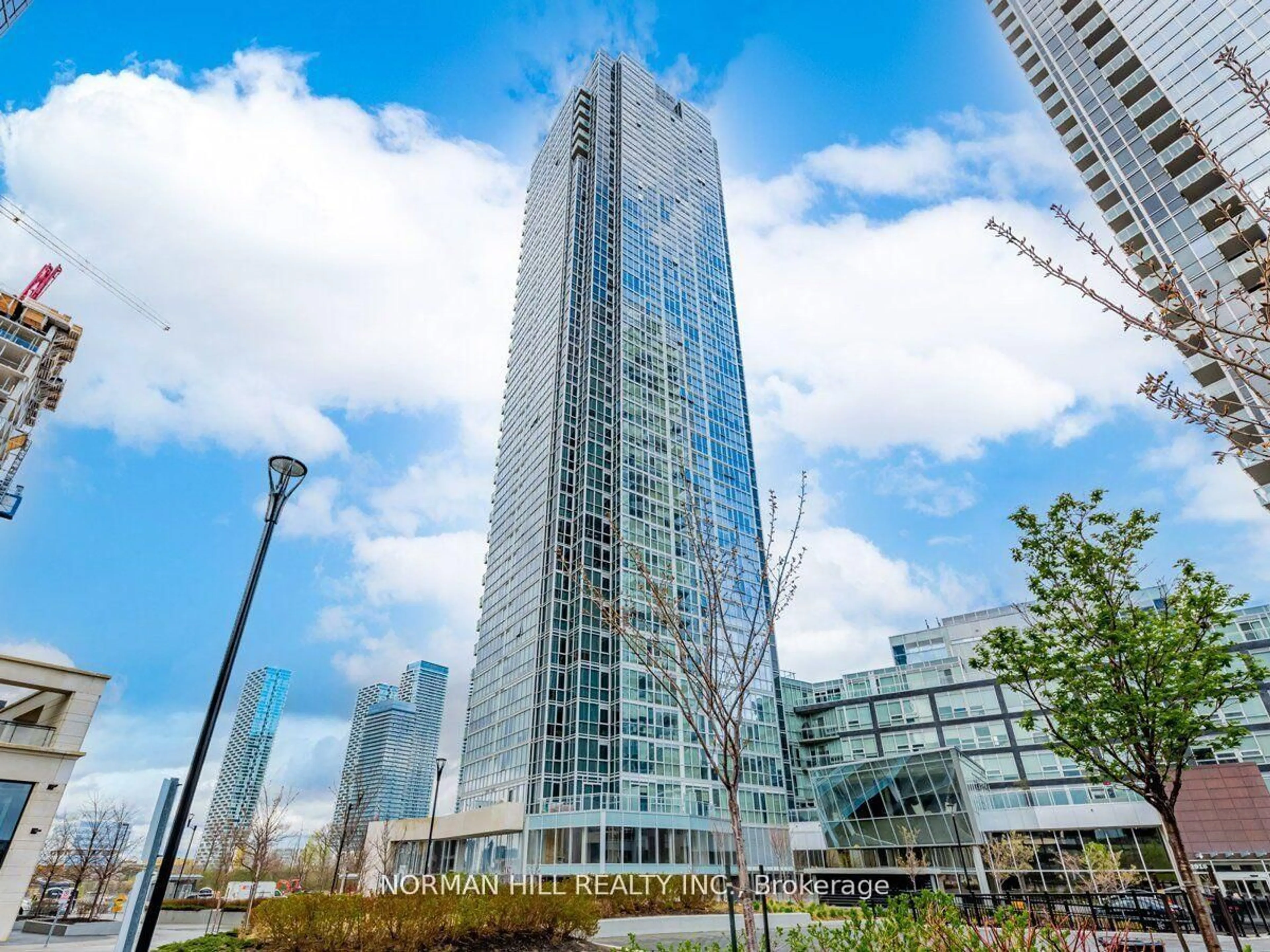Unknown for 2916 Highway 7 N/A #1105, Vaughan Ontario L4K 0K6
