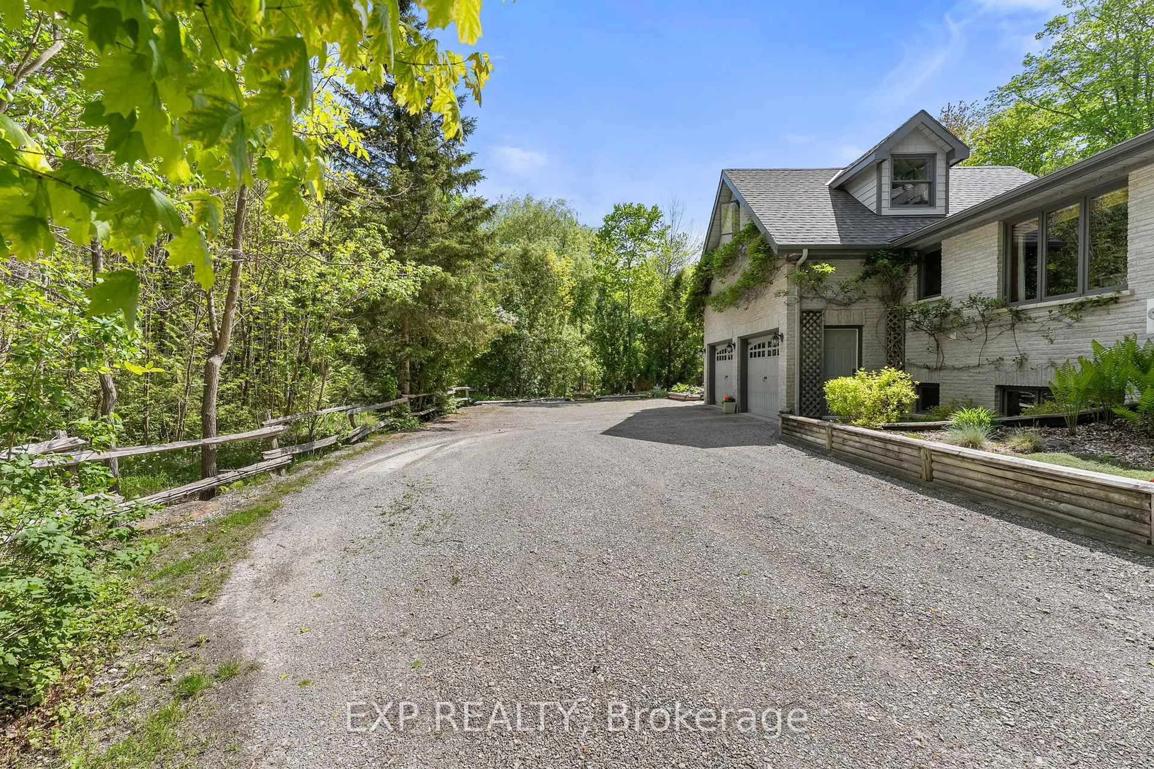 A pic from outside/outdoor area/front of a property/back of a property/a pic from drone, unknown for 16171 7th Concession N/A, King Ontario L7B 0E1