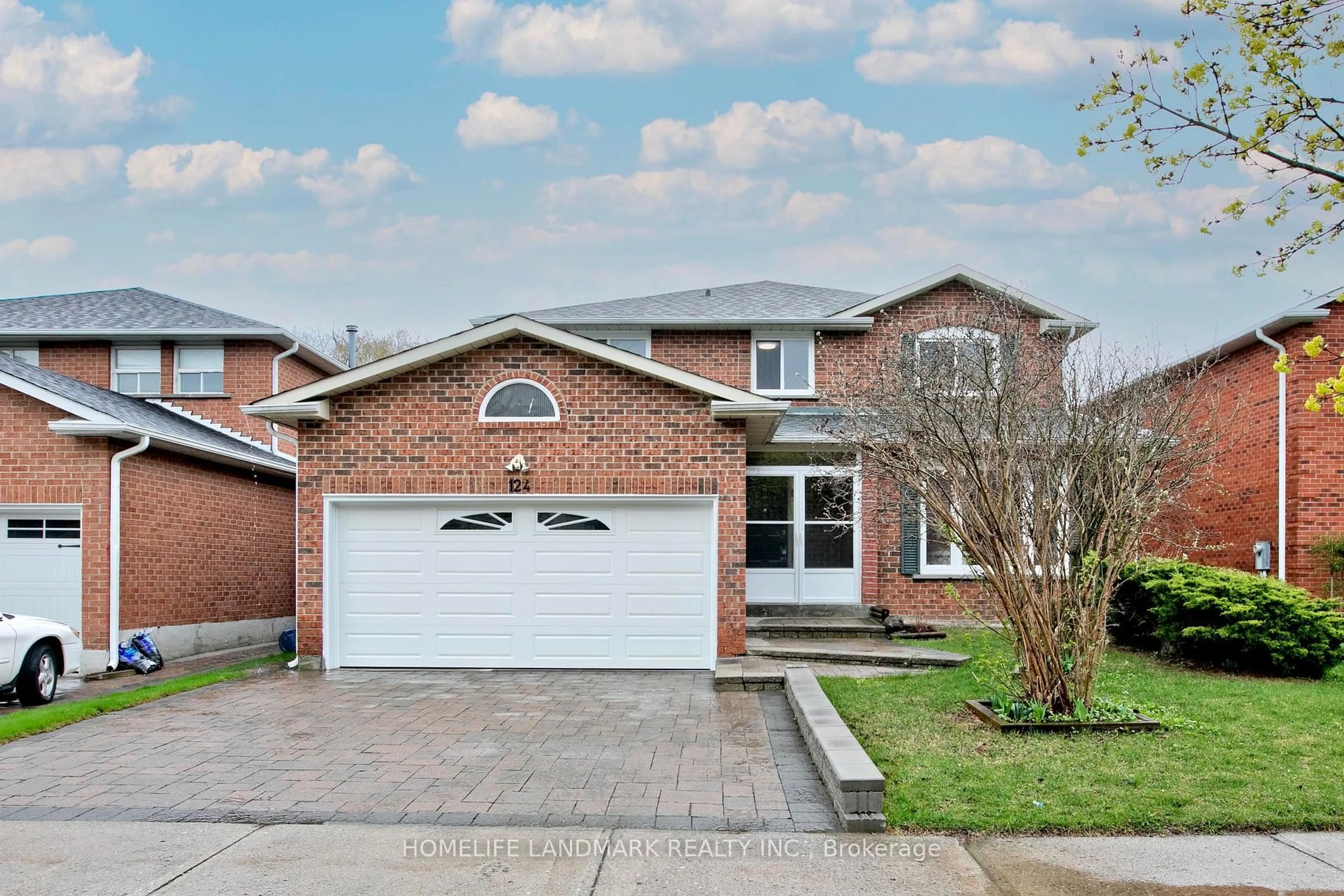 Home with brick exterior material, street for 124 Carrington Dr, Richmond Hill Ontario L4C 7Y9