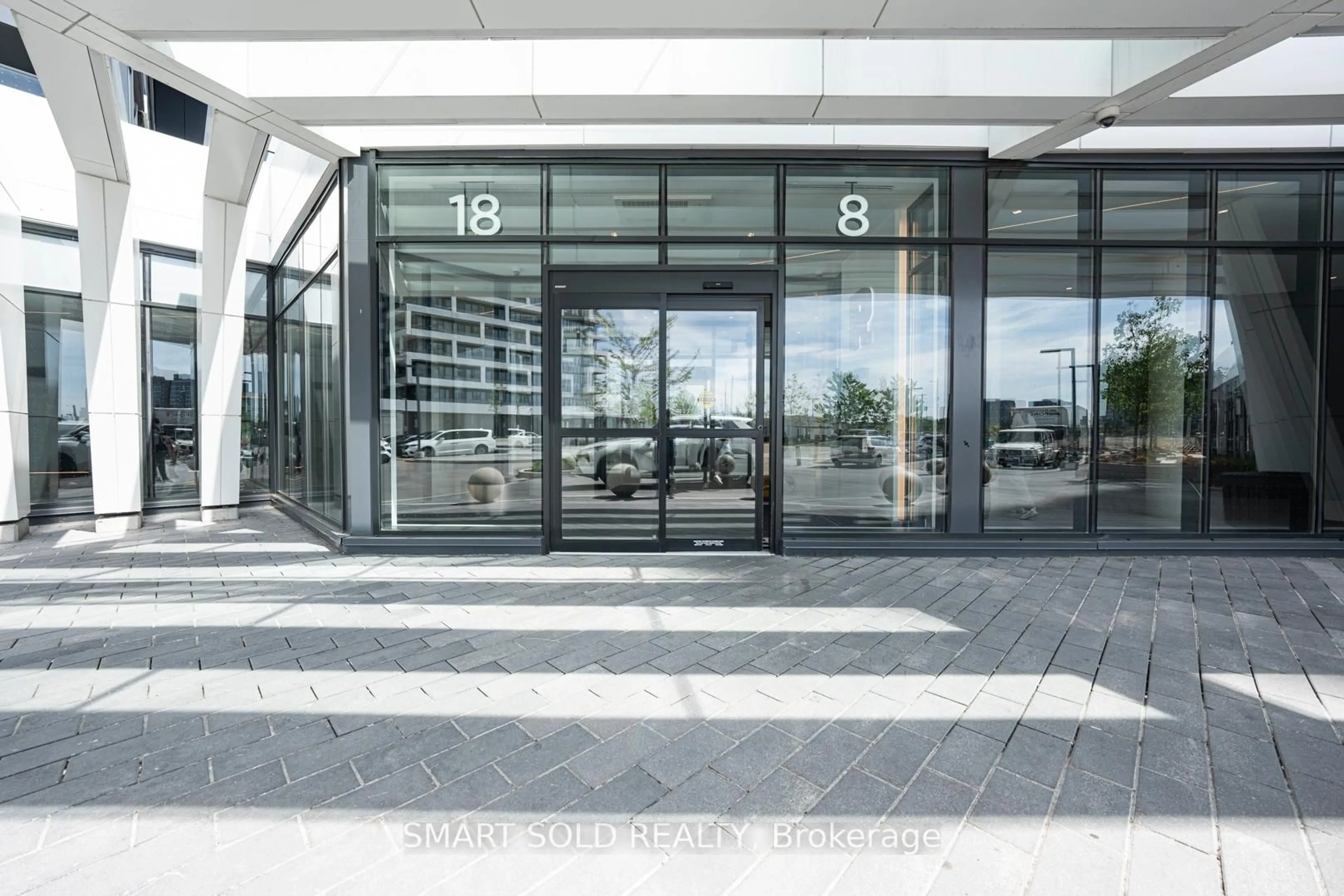 Indoor foyer for 8 water walk Dr #3007, Markham Ontario L3R 6L4