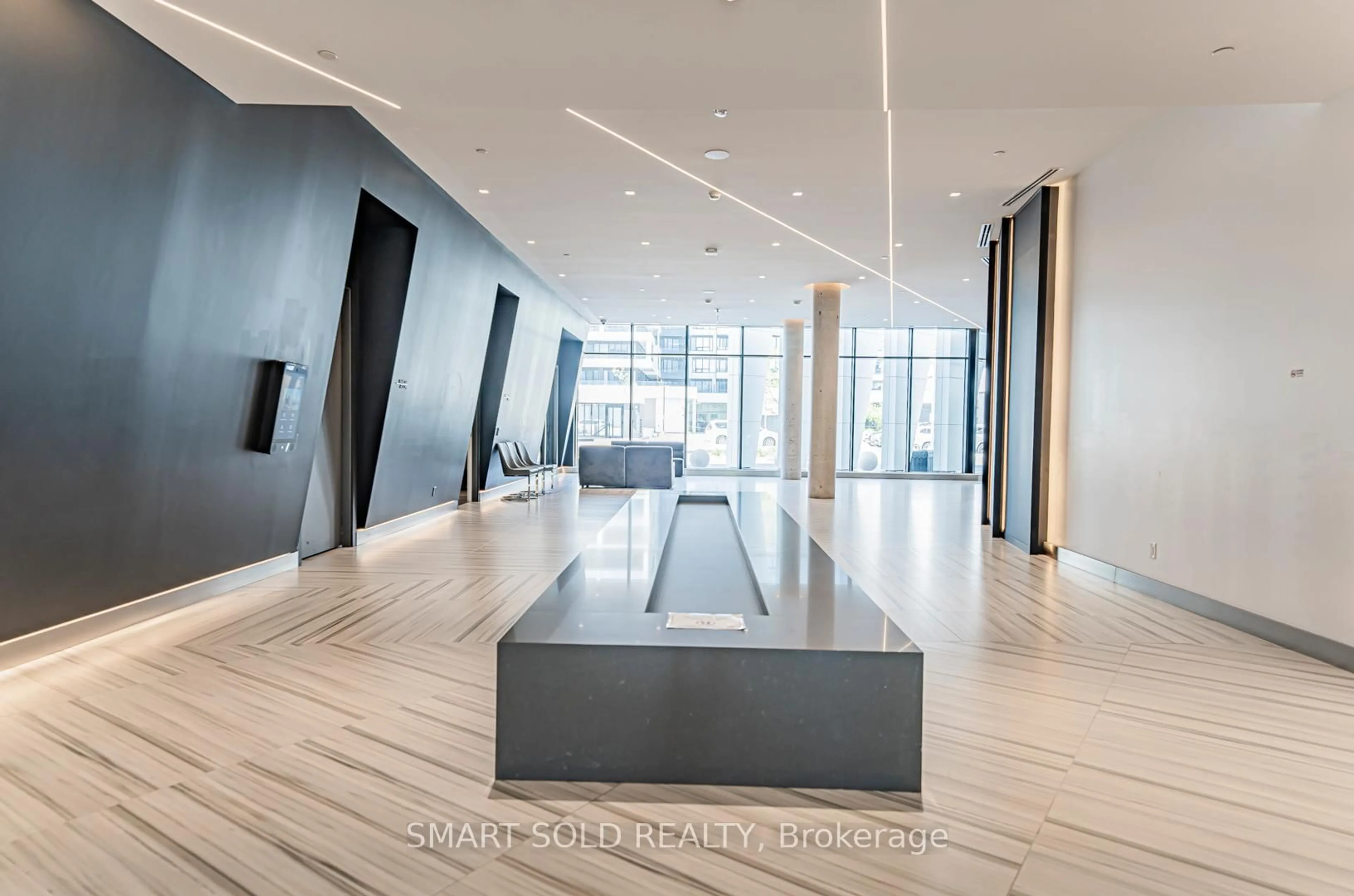 Indoor foyer for 8 water walk Dr #3007, Markham Ontario L3R 6L4