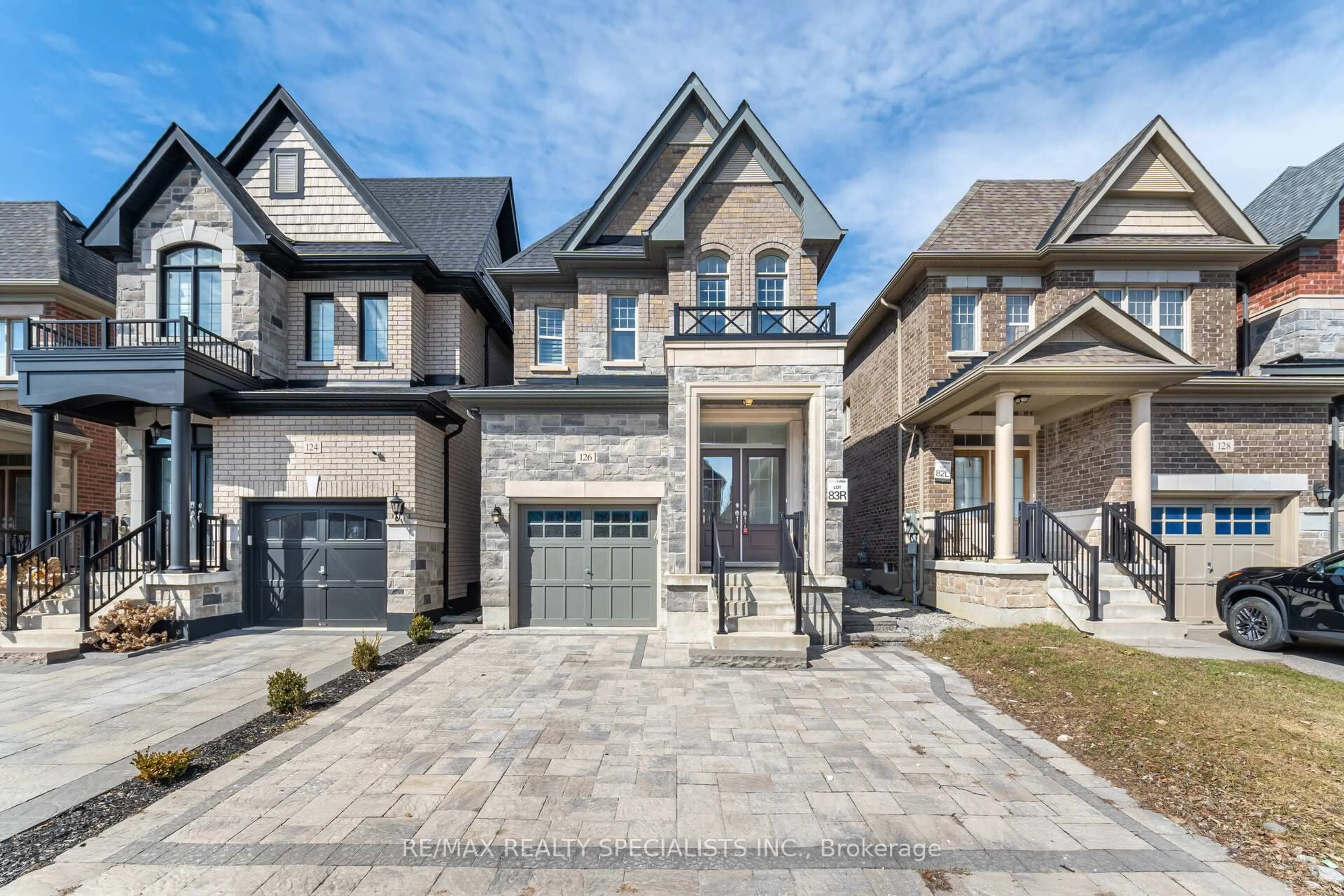 Home with brick exterior material, street for 126 Algoma Dr, Vaughan Ontario L4H 3Y3