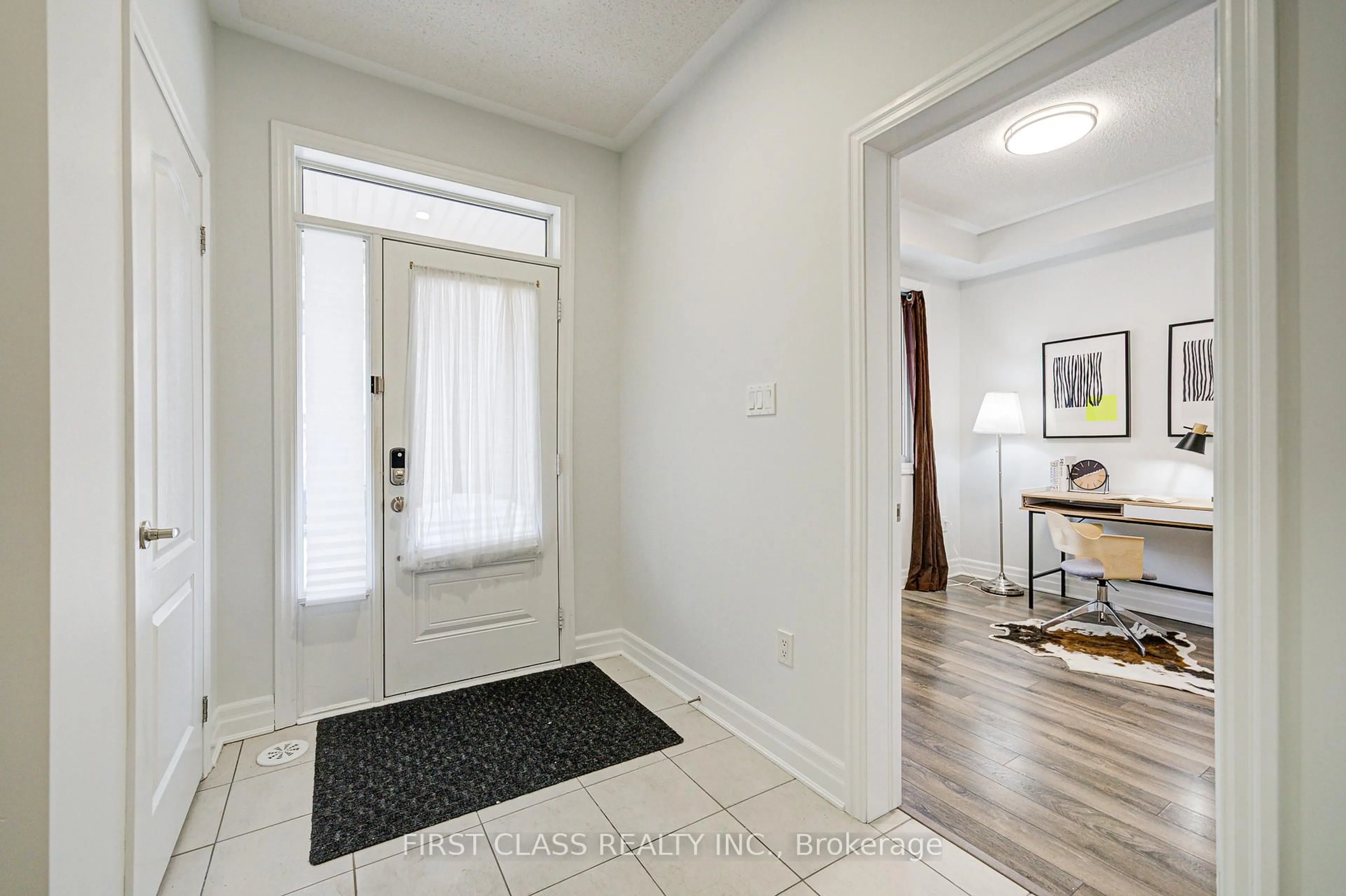Indoor entryway for 15 Thomas Swanson St, Markham Ontario L6B 1M8