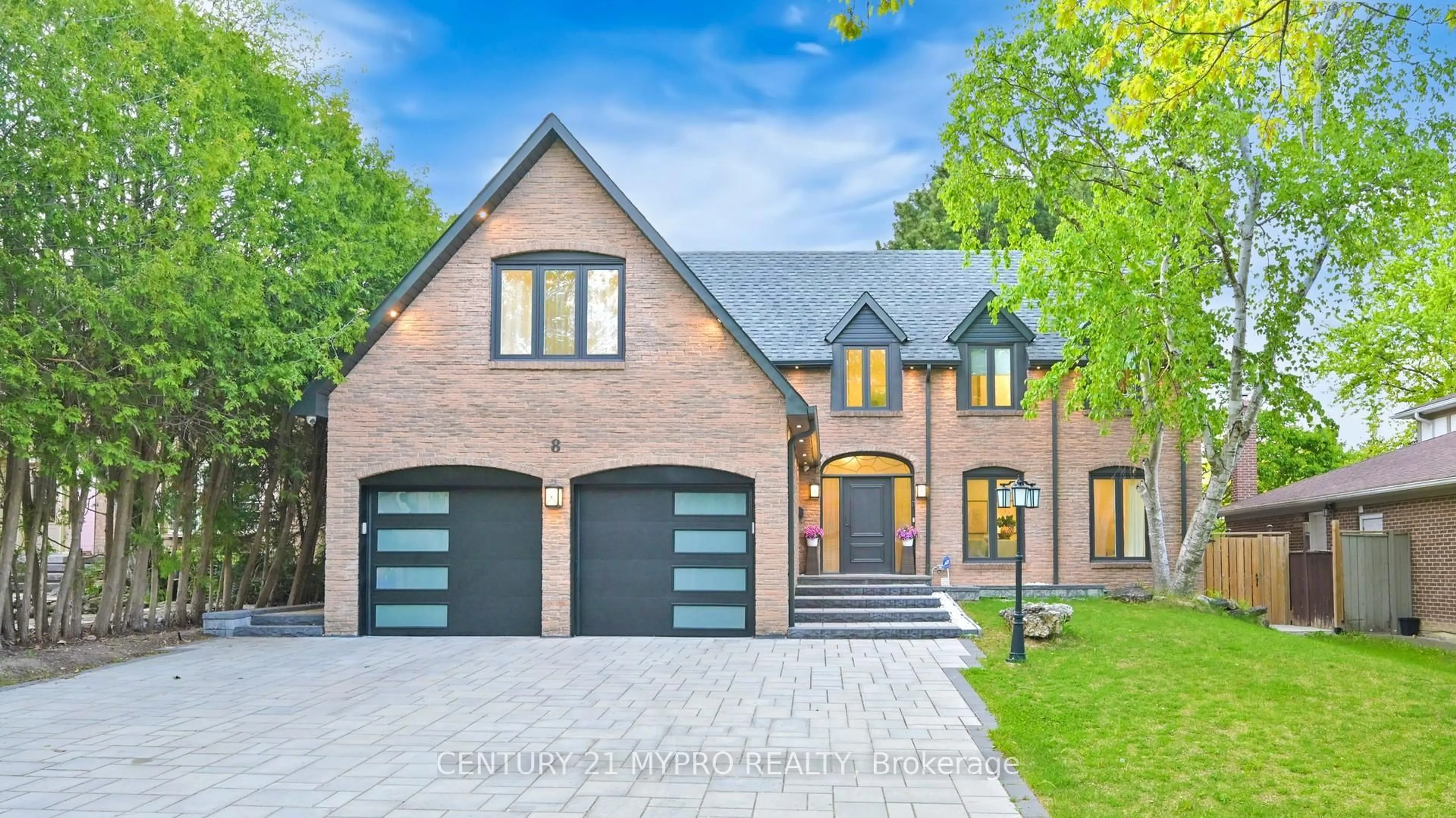 Home with brick exterior material, street for 8 Briarwood Rd, Markham Ontario L3R 2X2