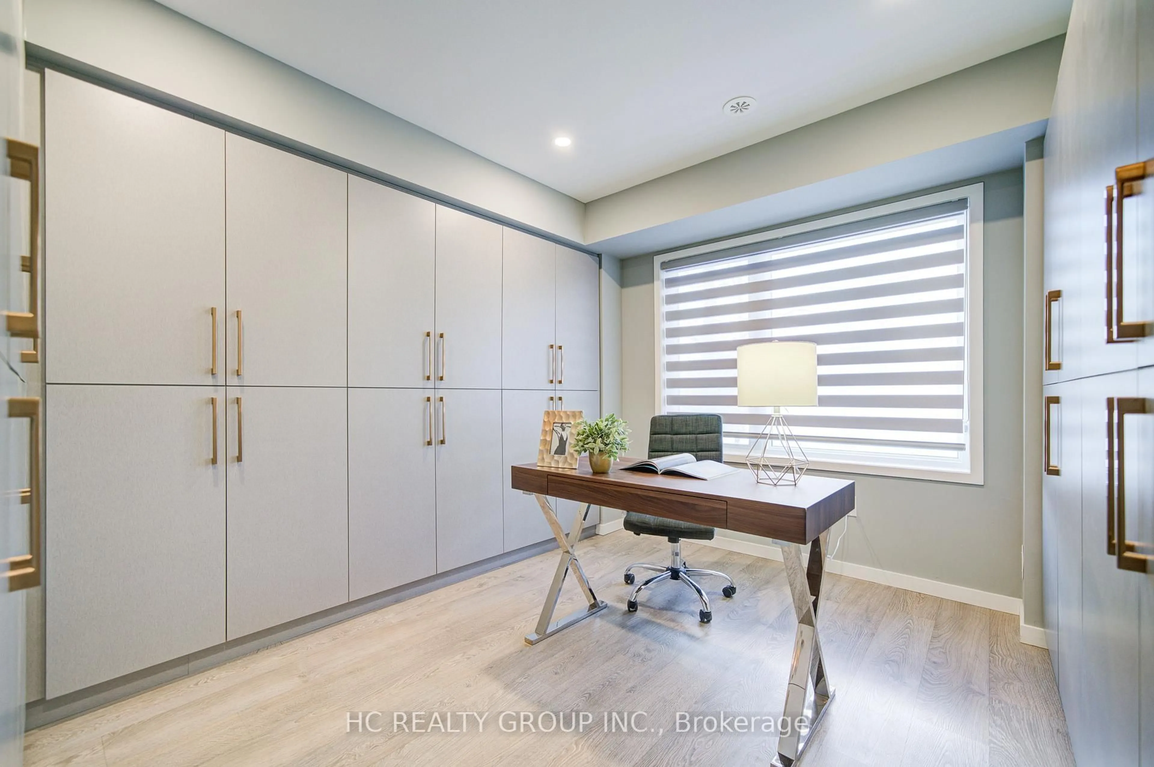 A pic of a room for 25 Lafferty Lane, Richmond Hill Ontario L4C 0Z8