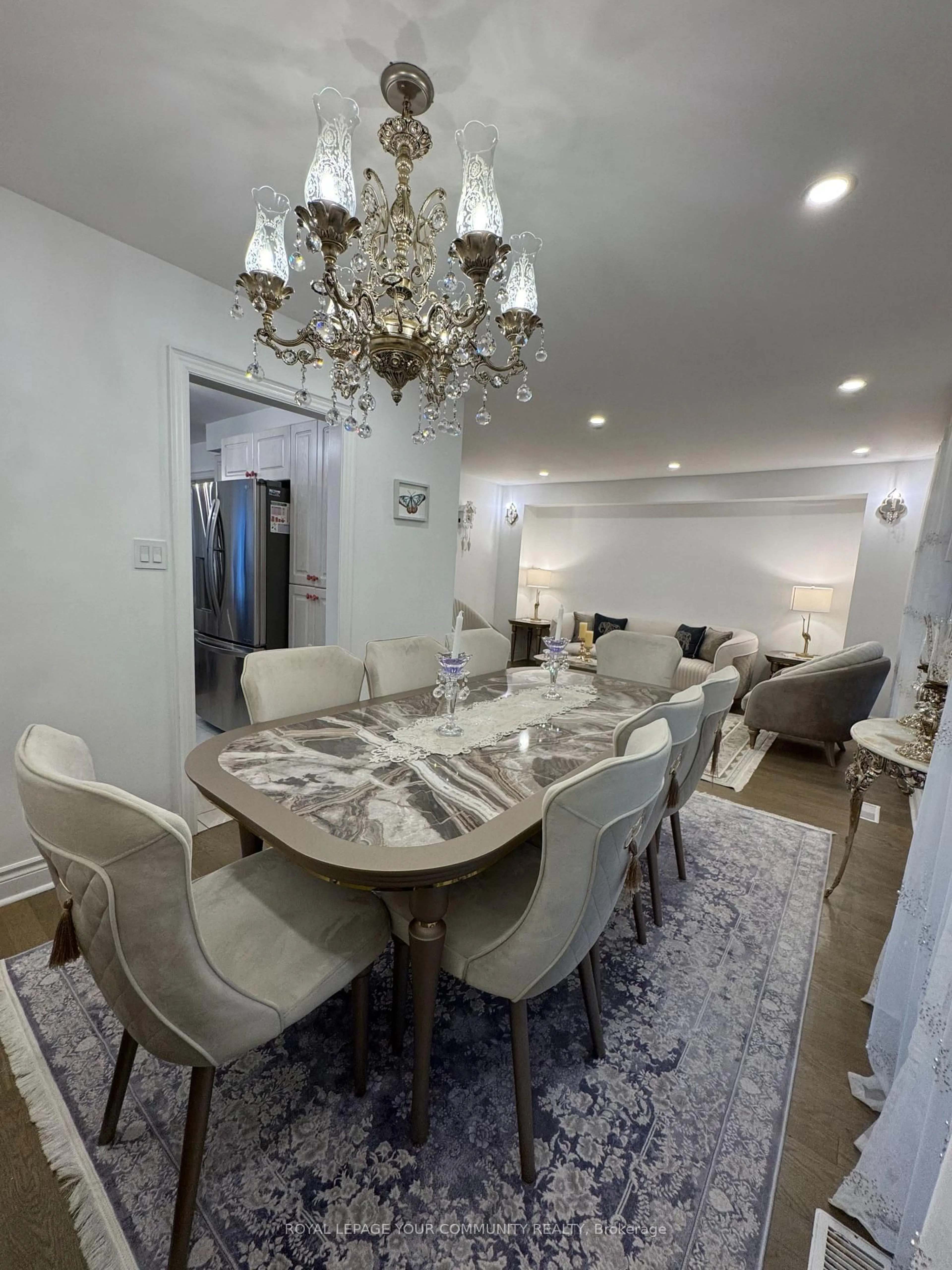 Dining room, unknown for 163 Oliver Lane, Vaughan Ontario L6A 1A9