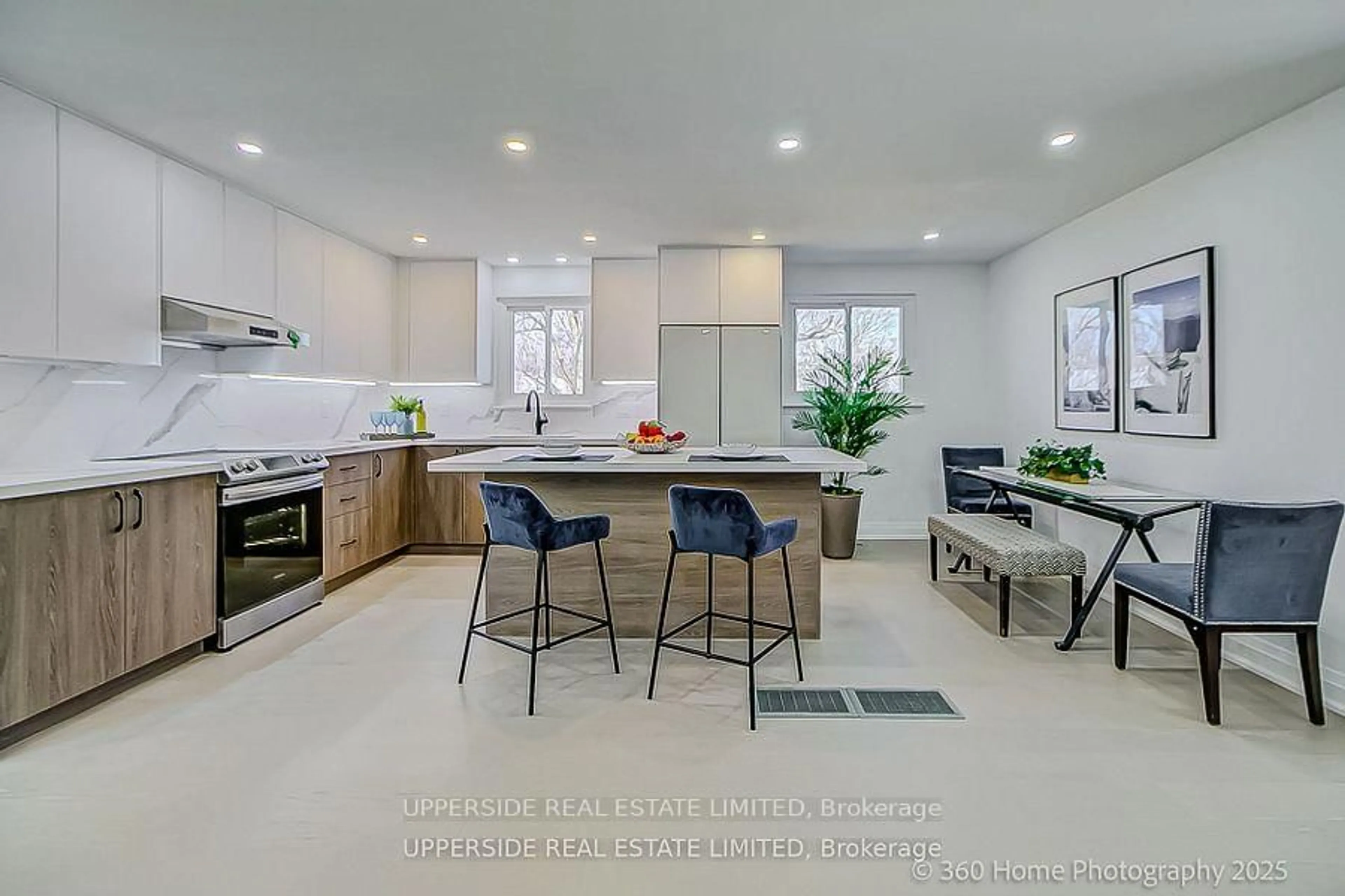 Open concept kitchen, ceramic/tile floor for 2 CHRISTMAN Crt, Markham Ontario L3P 3C8