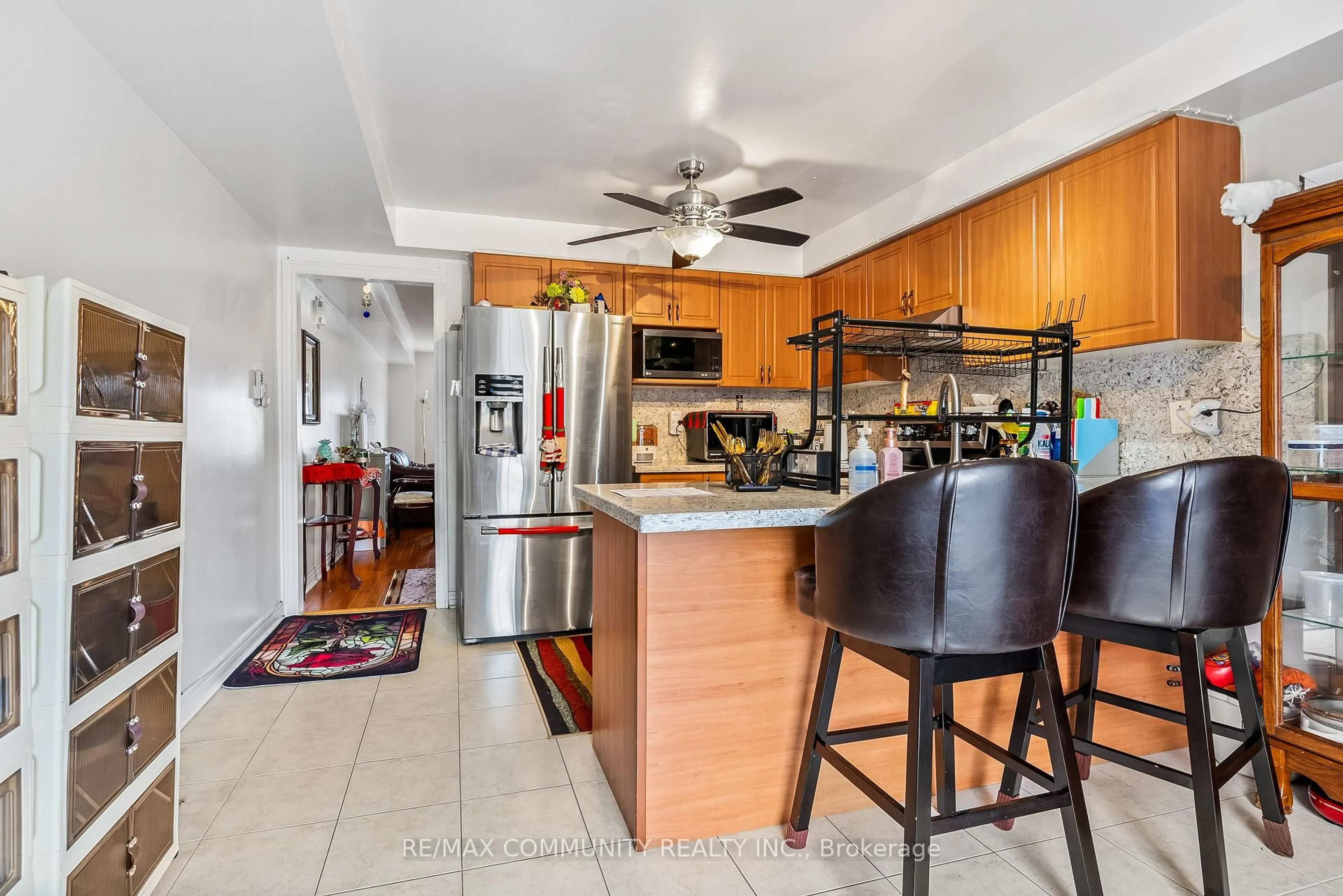Open concept kitchen, ceramic/tile floor for 2662 Bur Oak Ave, Markham Ontario L6B 1J1